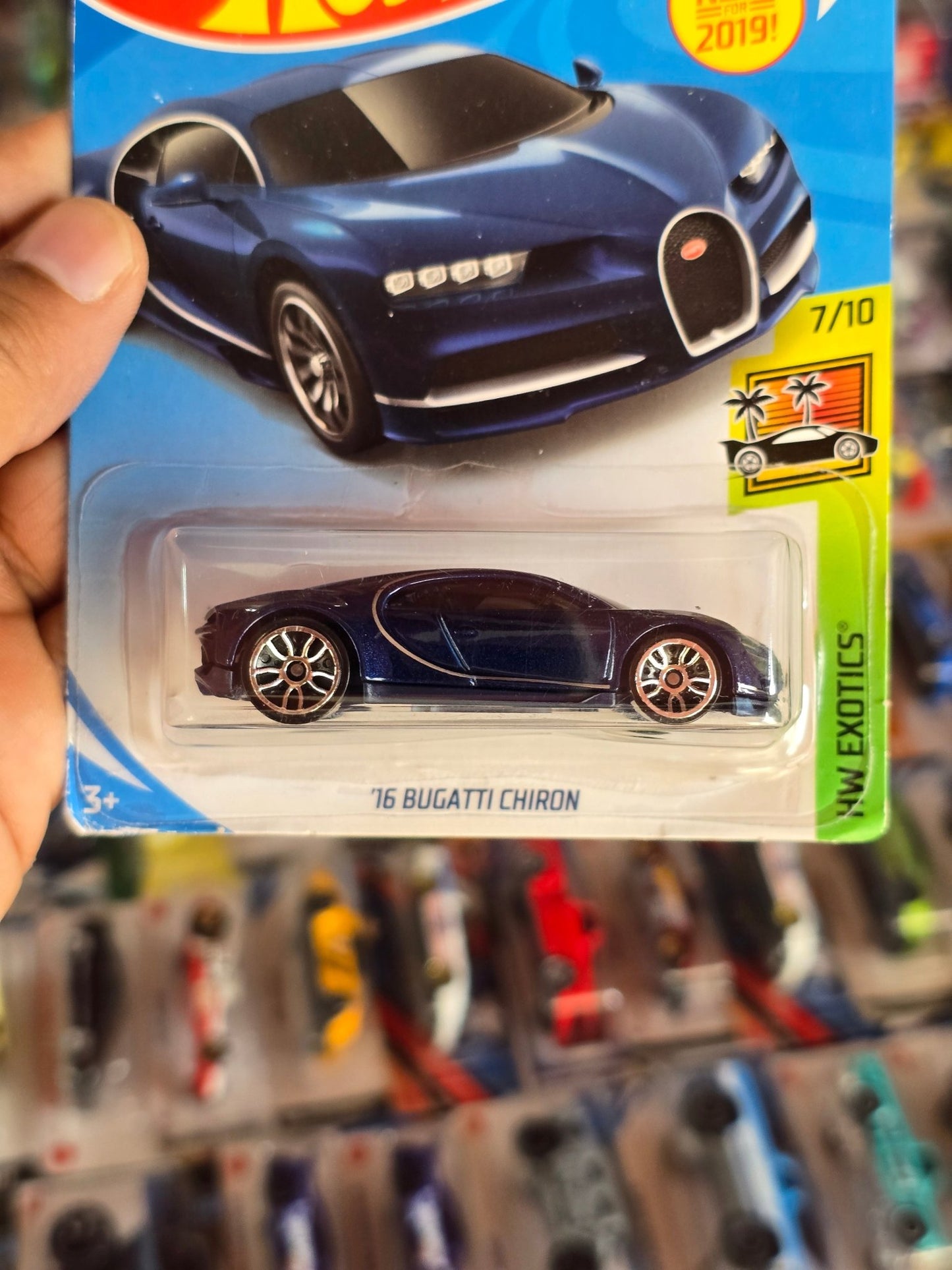 Hot Wheels Bugatti Chiron - Blue (Imported) - Kinder Logs