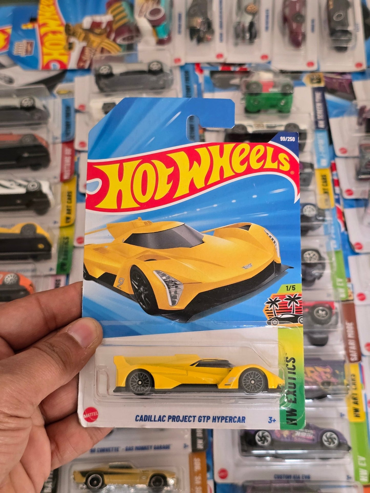 Hot Wheels Cadillac Project GTP Hypercar - Yellow (Imported) - Kinder Logs