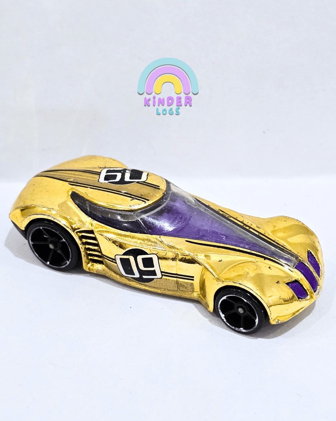 Hot Wheels COVELIGHT - GOLD No. 9 (Used Car) - Kinder Logs