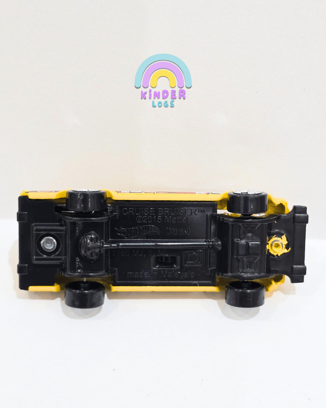 Hot Wheels Cruise Bruiser - Yellow (Uncarded) - Kinder Logs
