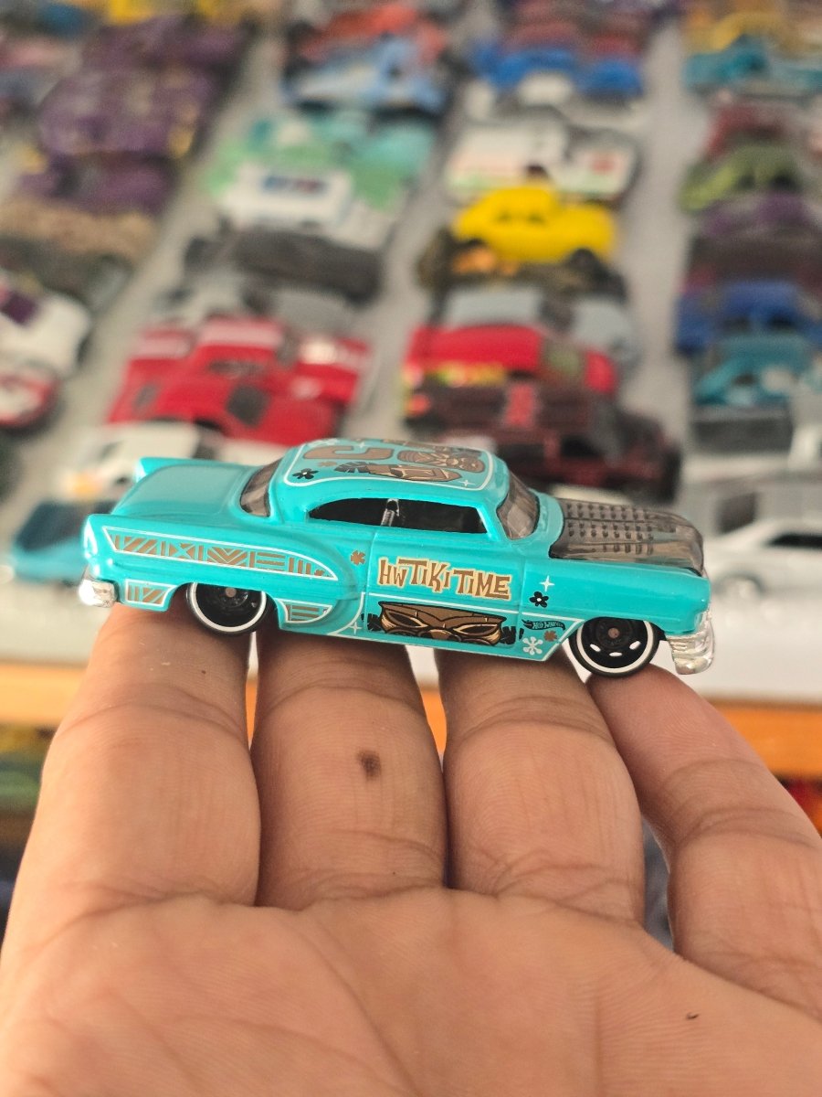 Hot Wheels Custom 1953 Chevy - Teal (Uncarded) - Kinder Logs
