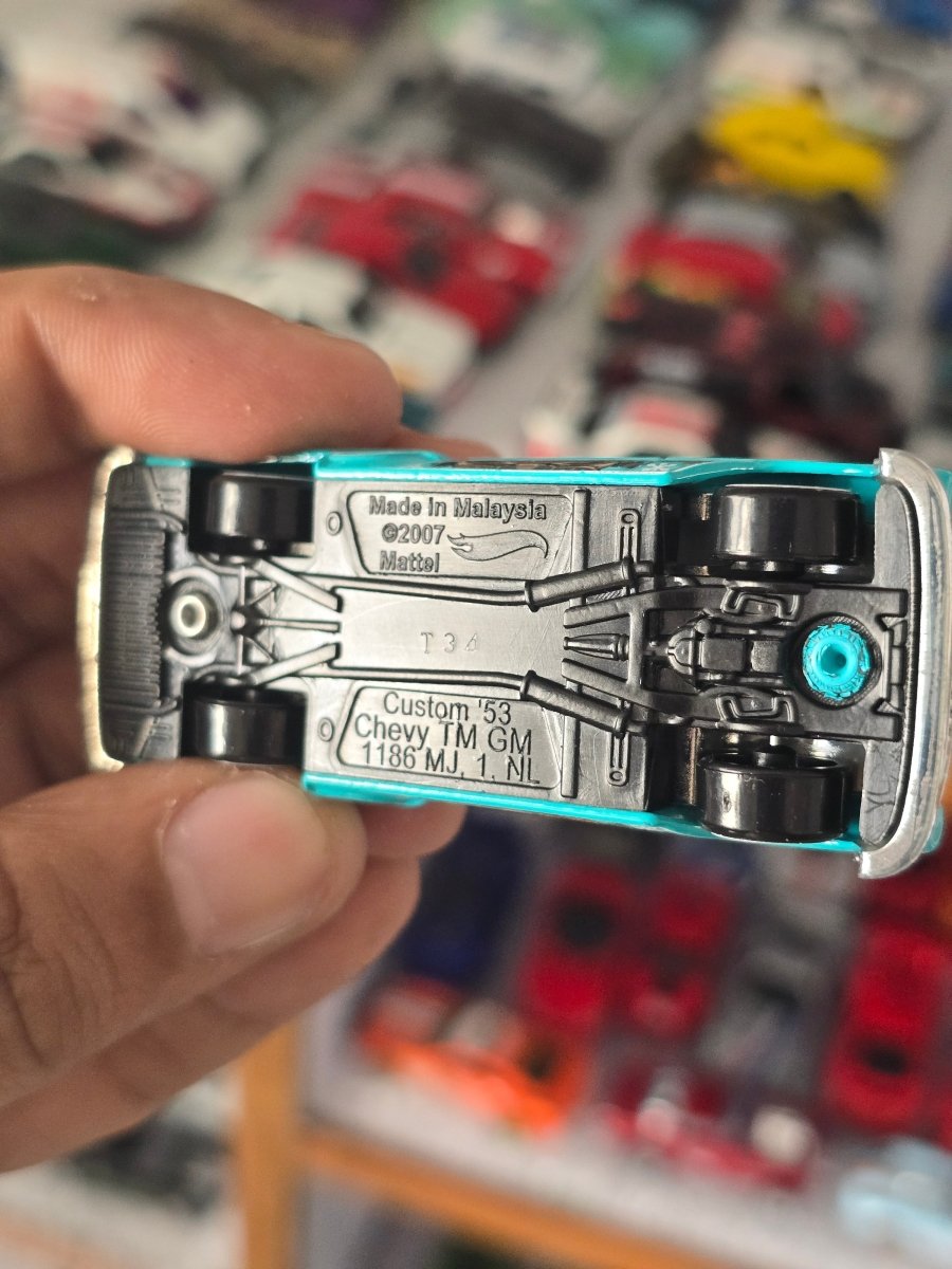 Hot Wheels Custom 1953 Chevy - Teal (Uncarded) - Kinder Logs