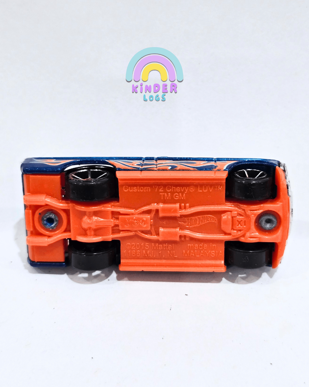 Hot Wheels Custom 1972 Chevy LUV - Blue With Orange Flames (Used Car) - Kinder Logs