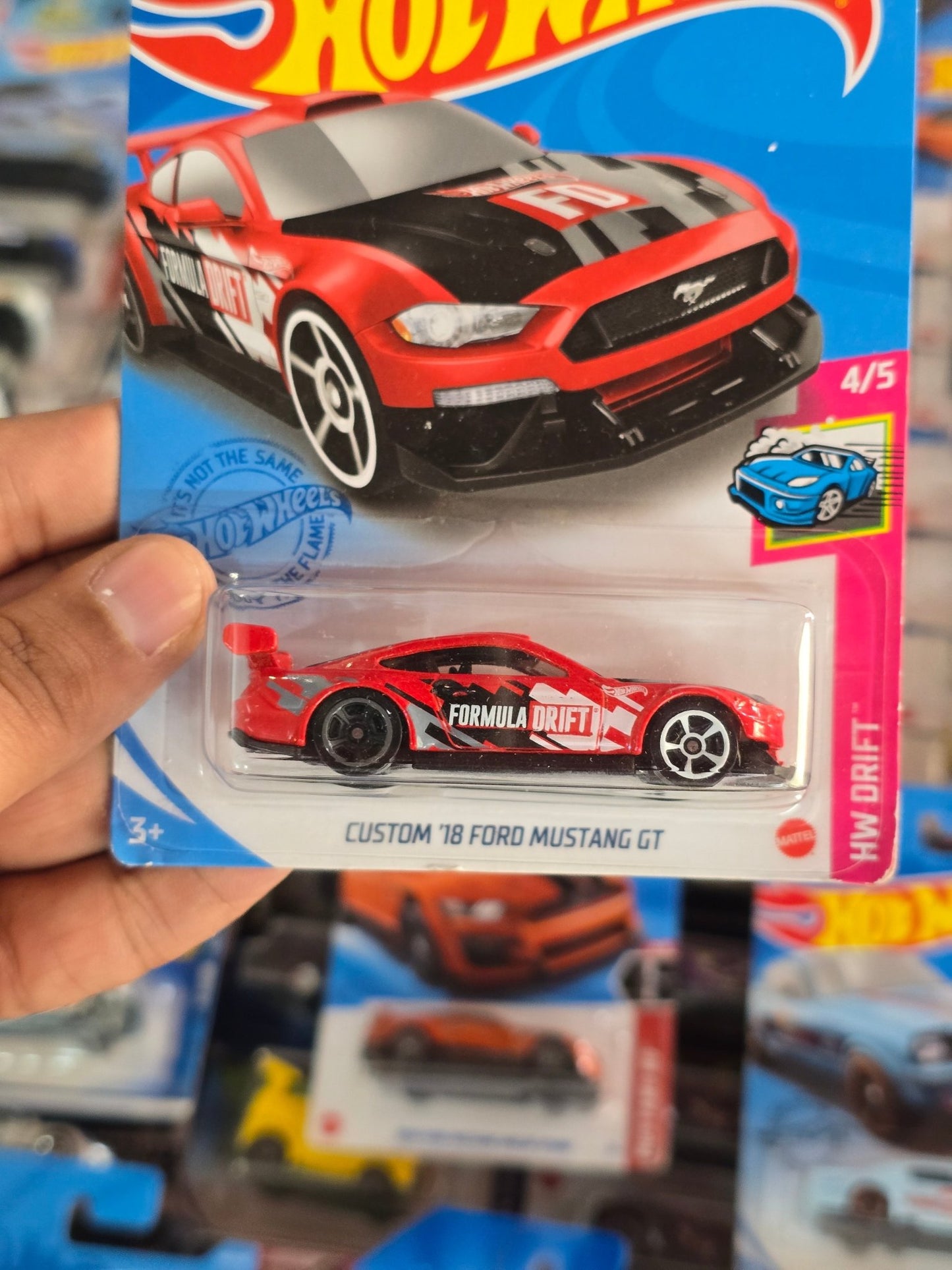 Hot Wheels Custom 2018 Ford Mustang GT - Formula Drift (Imported) - Kinder Logs