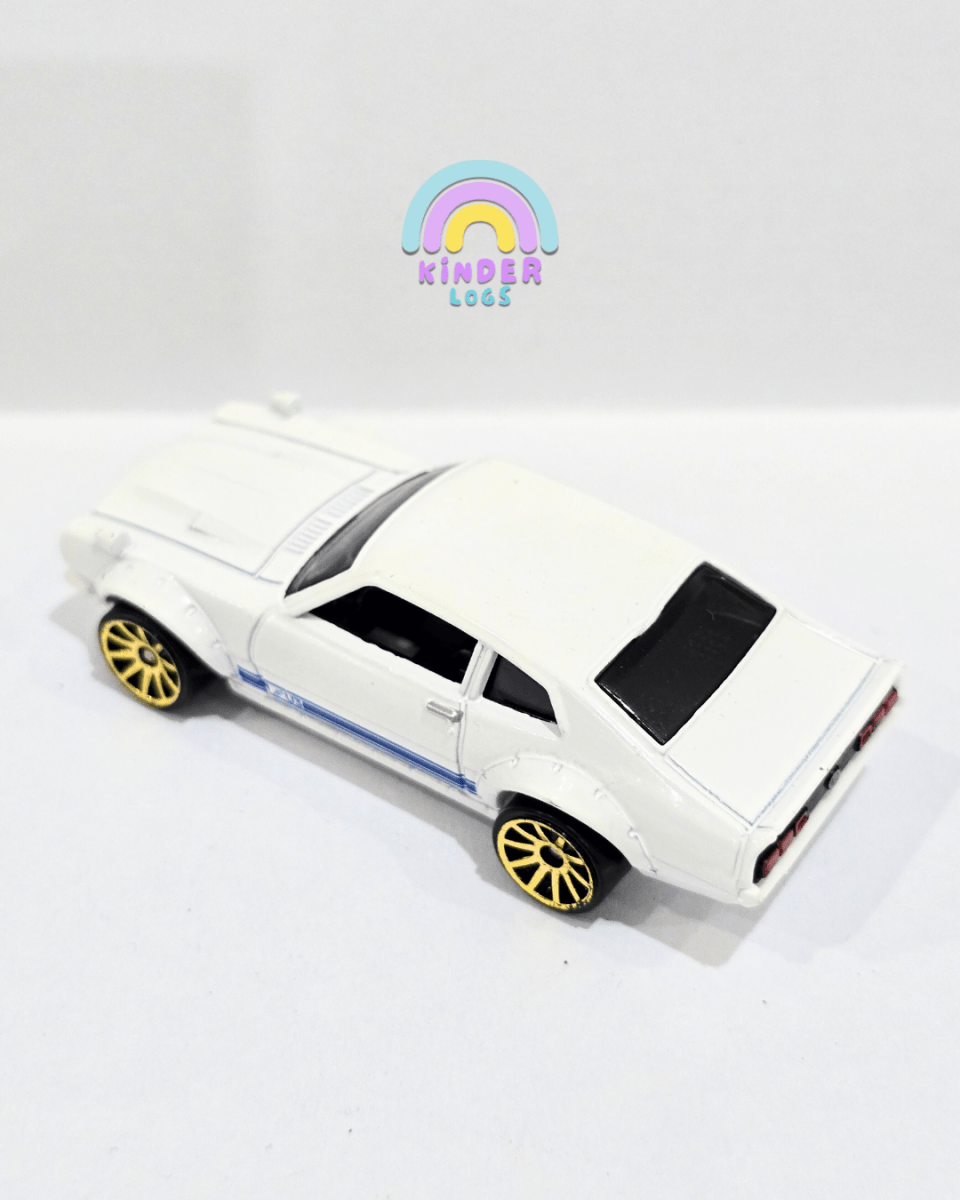 Hot Wheels Custom Ford Maverick - White (Uncarded) - Kinder Logs