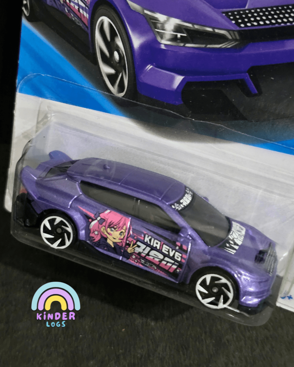 Hot Wheels Custom Kia EV6 (Imported) - Kinder Logs