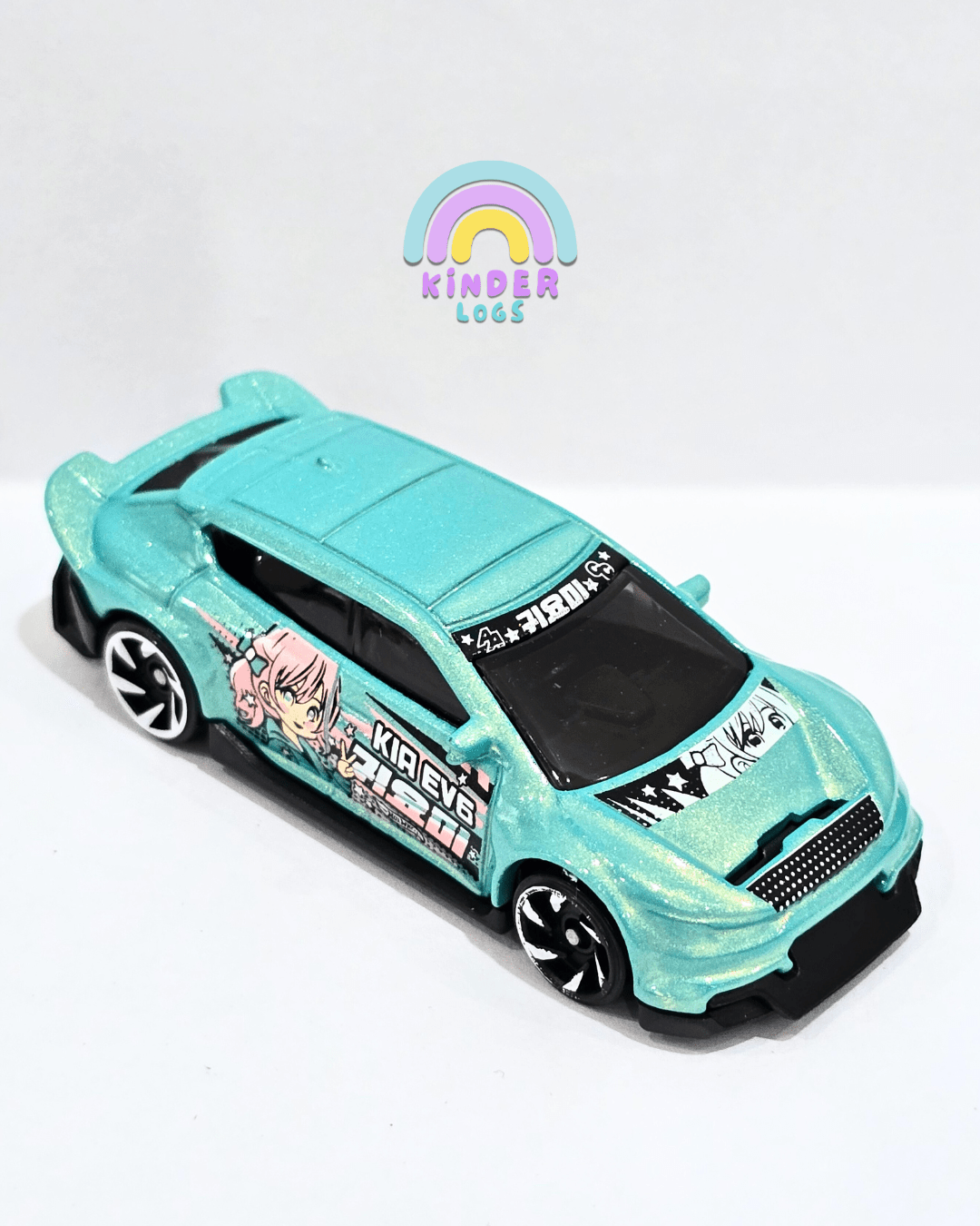 Hot Wheels Custom Kia EV6 (Uncarded) - Kinder Logs