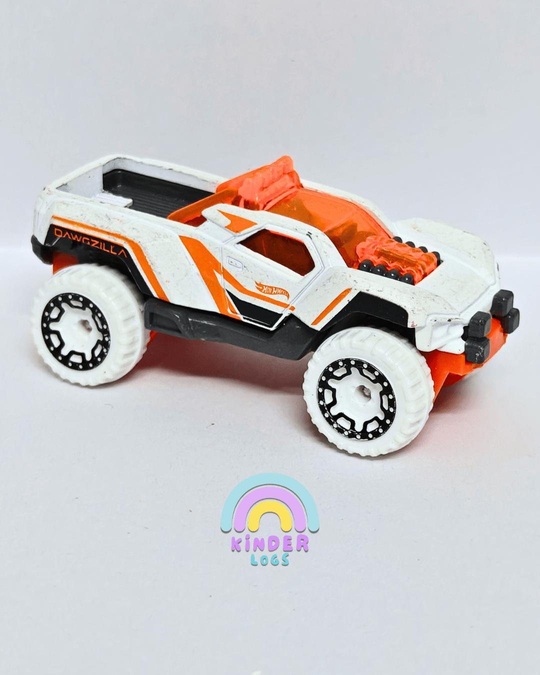 Hot Wheels Dawgzilla - White (Pre - Owned Car) - Kinder Logs