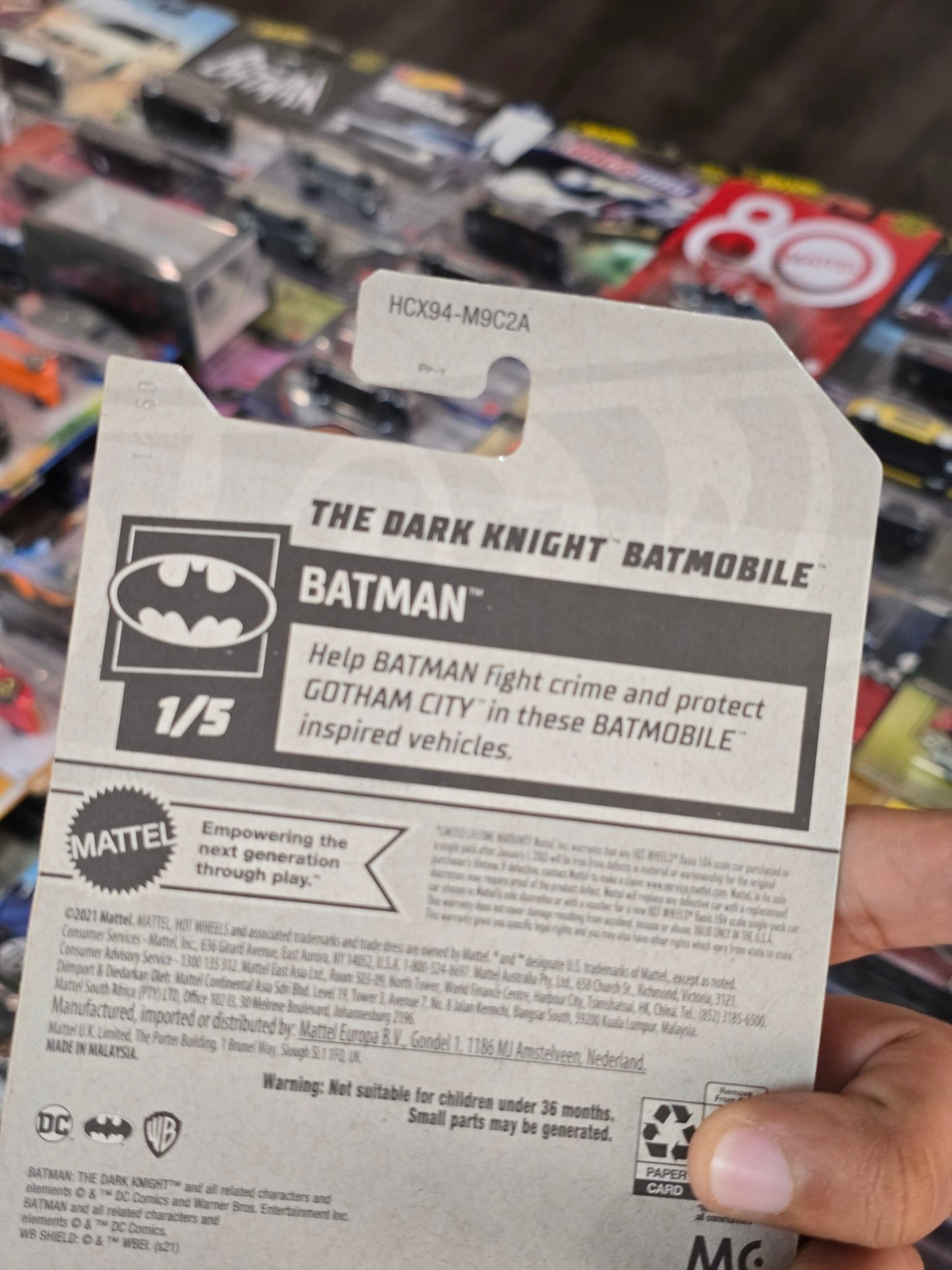 Hot Wheels DC Batman 'The Dark Knight Trilogy' Batmobile (Treasure Hunt) - Kinder Logs