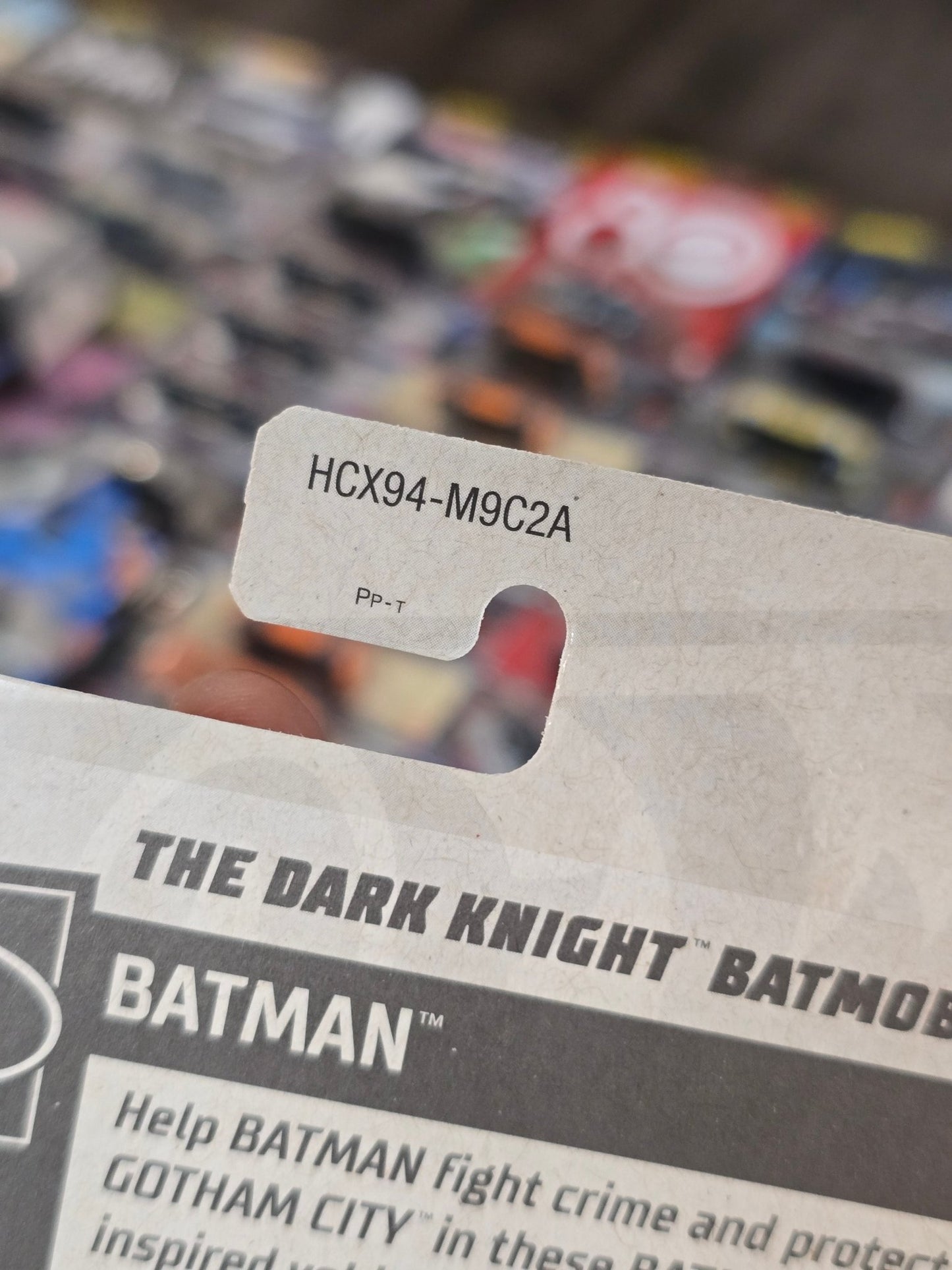 Hot Wheels DC Batman 'The Dark Knight Trilogy' Batmobile (Treasure Hunt) - Kinder Logs