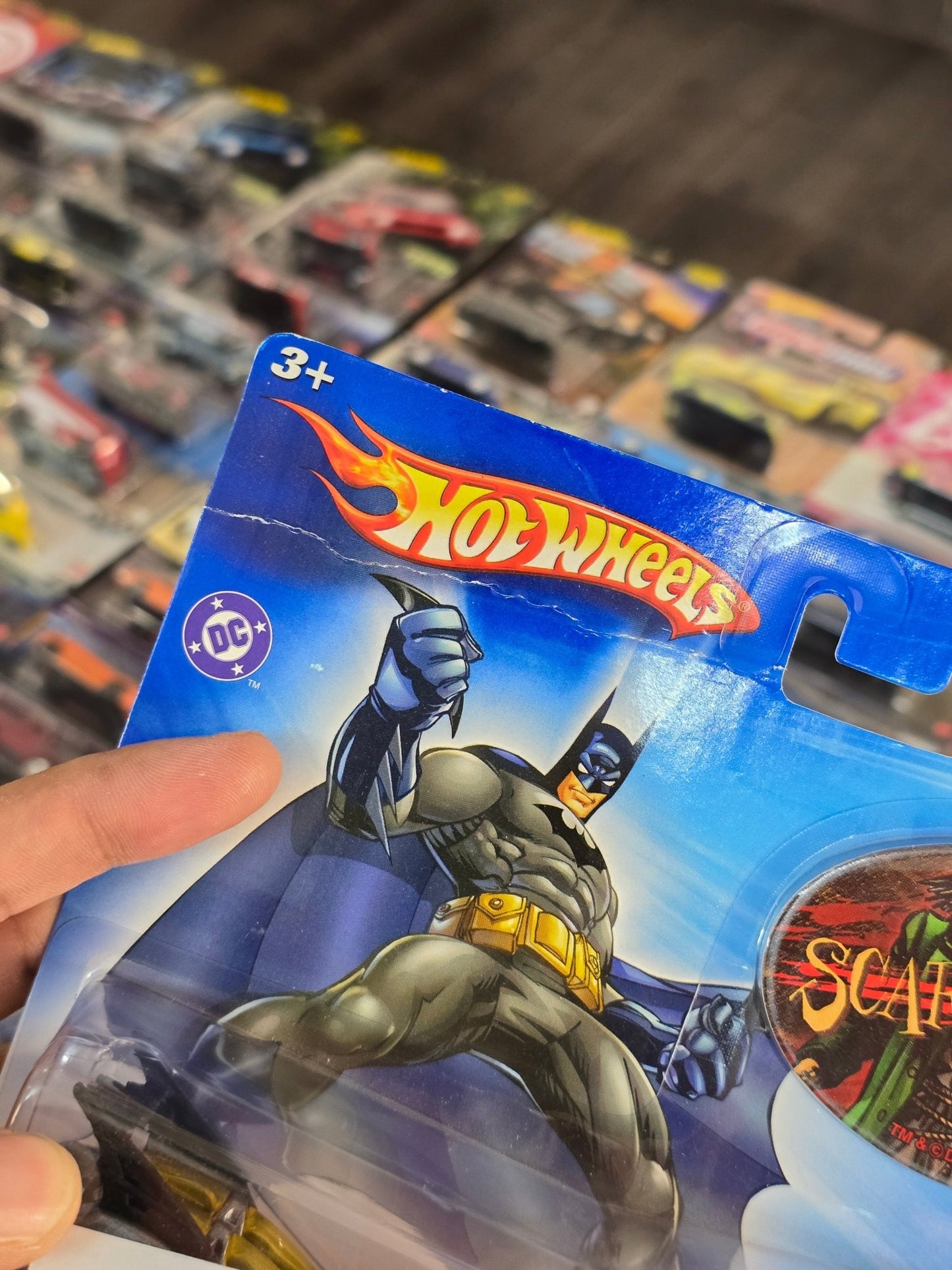 Hot Wheels DC Batman vs Scarecrow - Kinder Logs