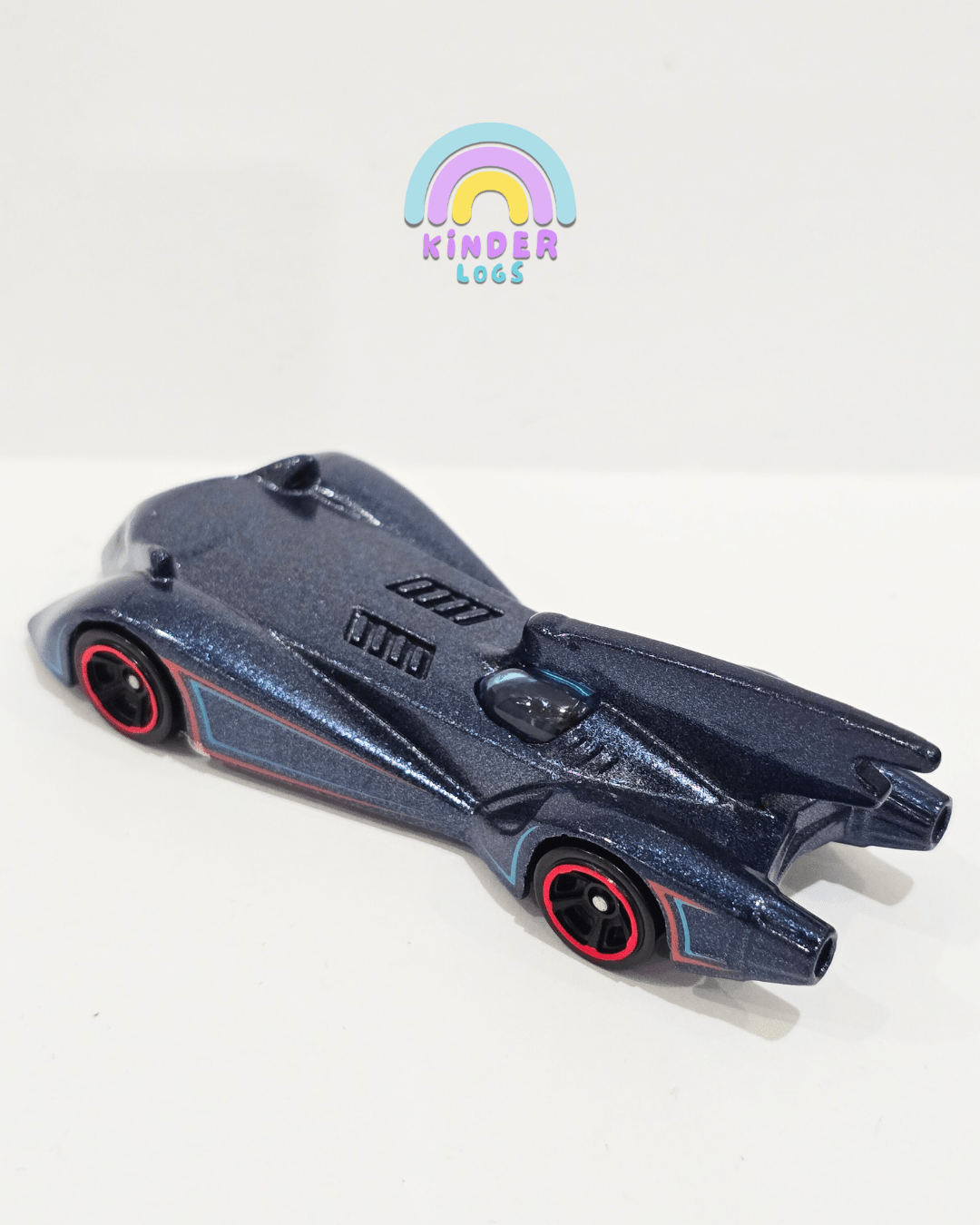 Hot Wheels DC Comics 2014 'Batmobile' (Uncarded) - Kinder Logs