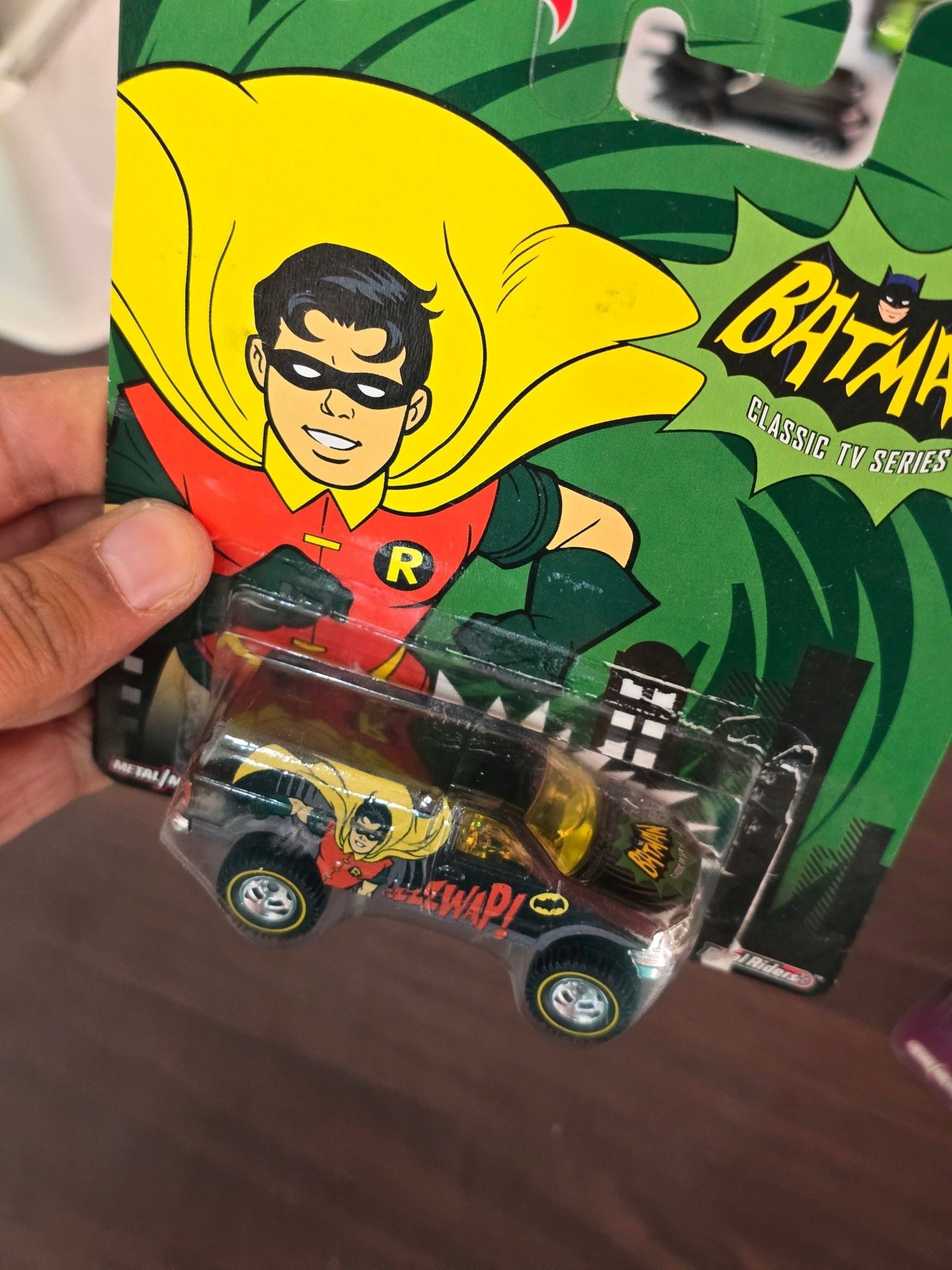 Hot Wheels DC Comics Batman & Robin Ford F - 150 (Imported) - Kinder Logs
