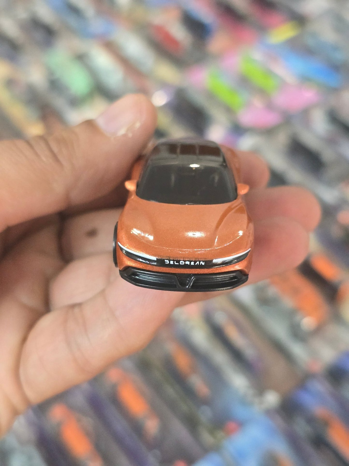 Hot Wheels DeLorean Alpha 5 - Orange (Uncarded) - Kinder Logs
