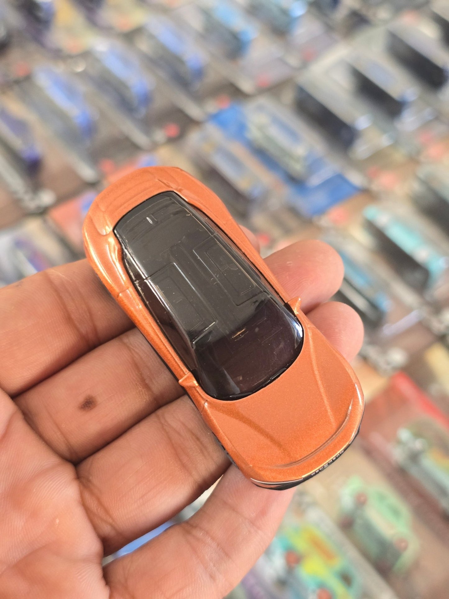 Hot Wheels DeLorean Alphas 5 - Orange (Uncarded) - Kinder Logs