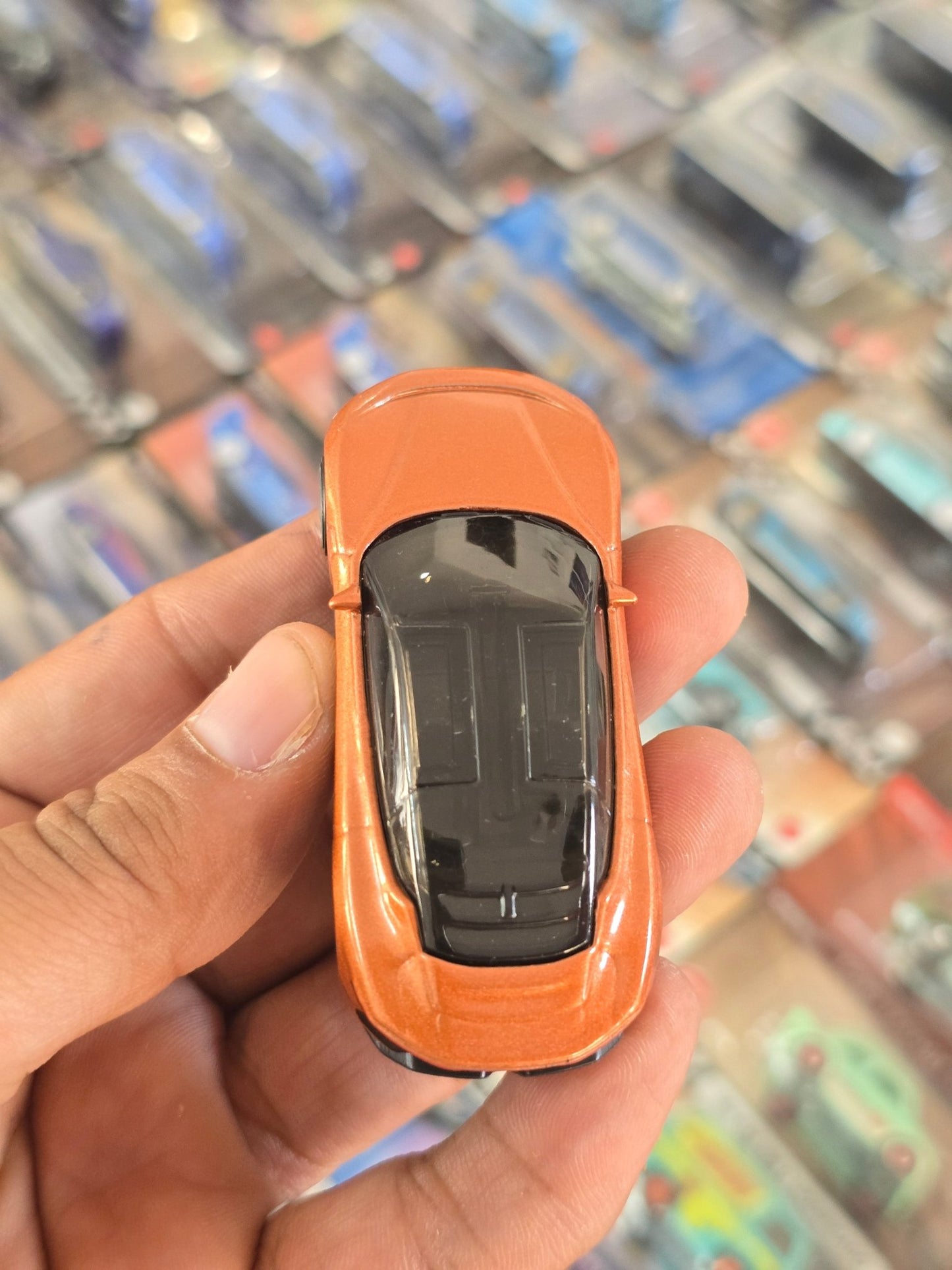 Hot Wheels DeLorean Alphas 5 - Orange (Uncarded) - Kinder Logs