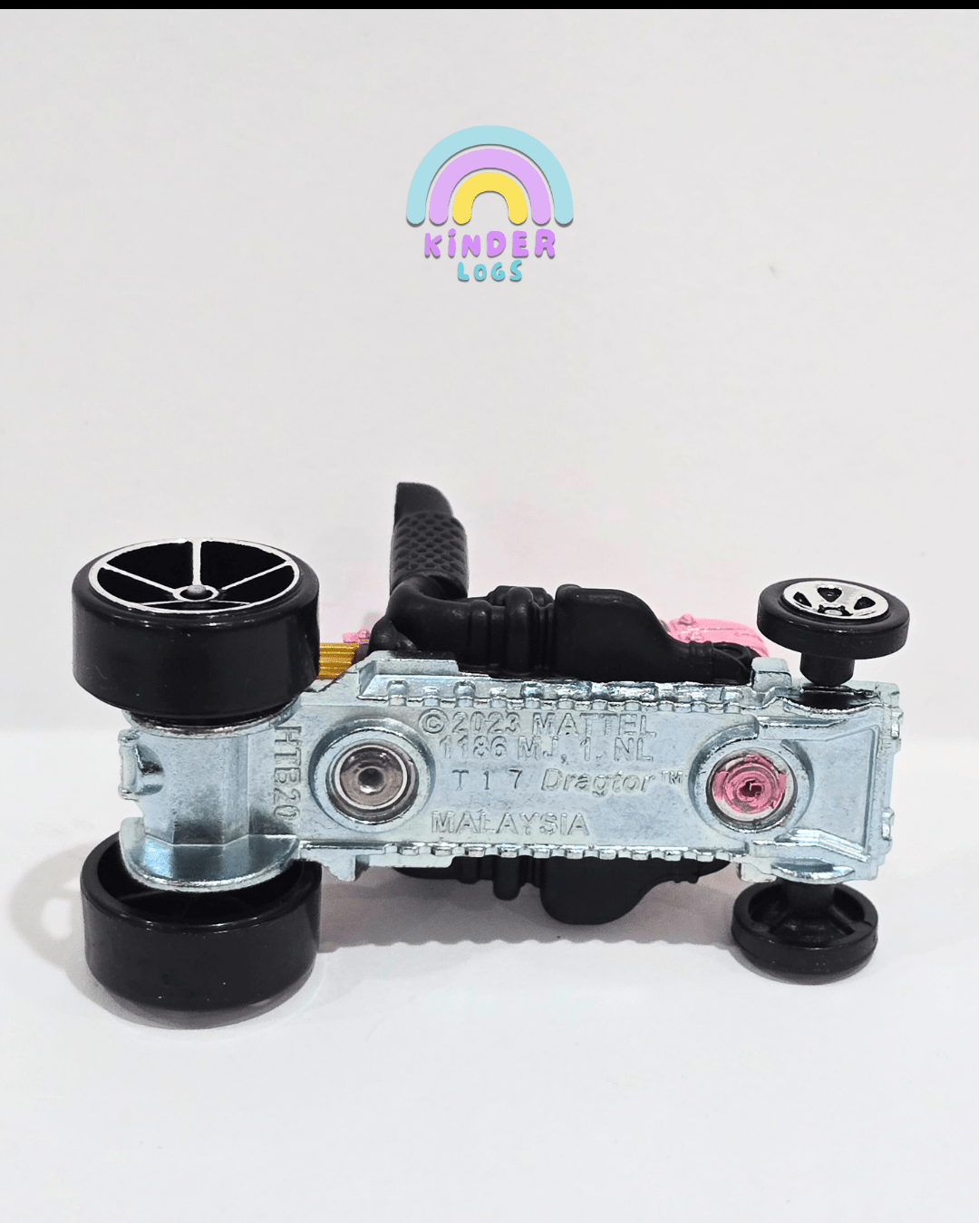 Hot Wheels Dragtor - The Pink Tractor (Uncarded) - Kinder Logs
