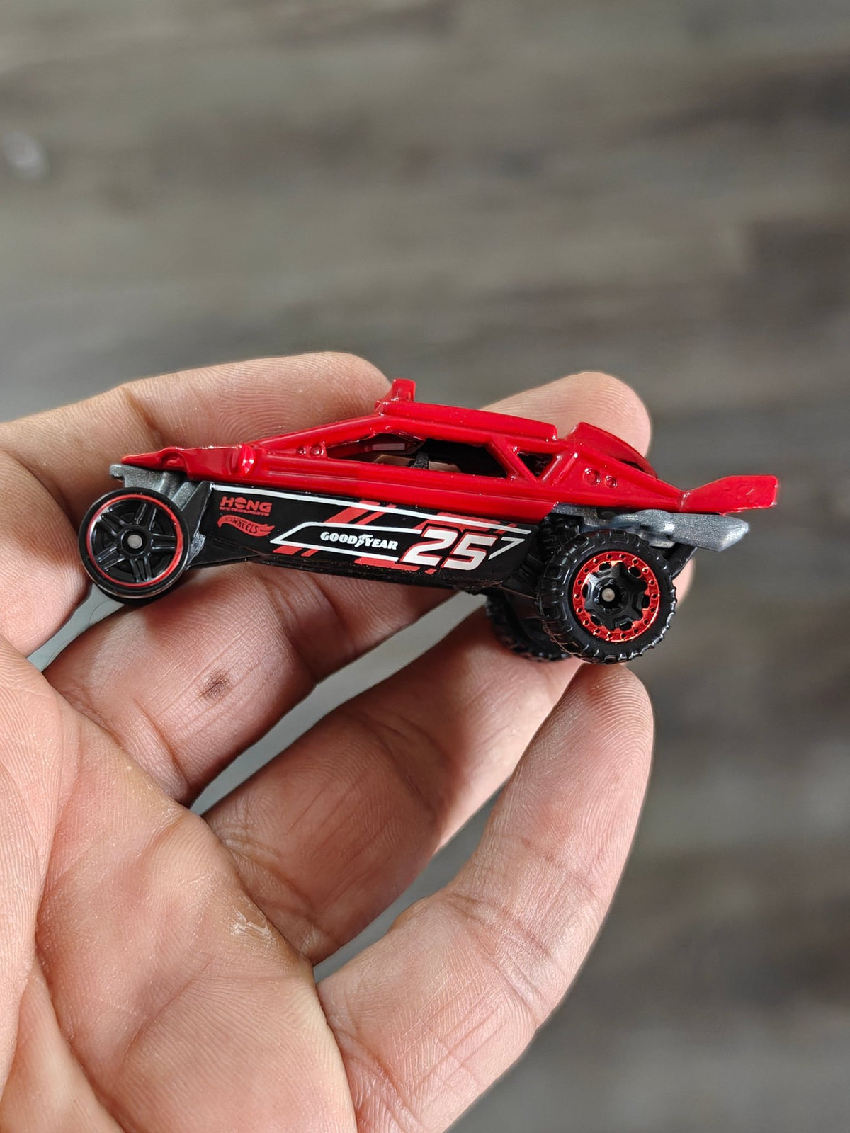 Hot Wheels Dune It Up - Red (Uncarded - New) - Kinder Logs
