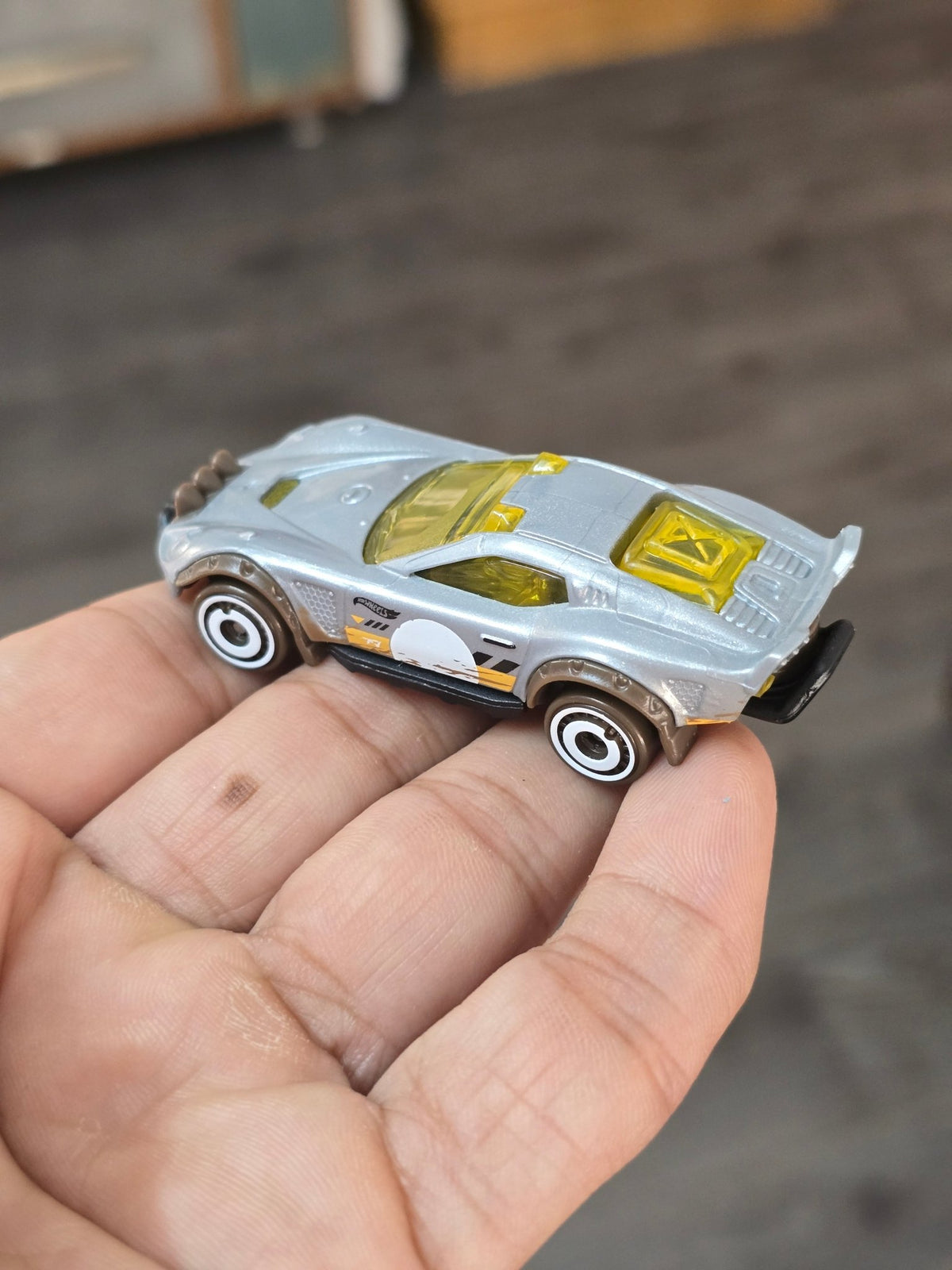 Hot Wheels El Segundo Rallye (Uncarded - New) - Kinder Logs