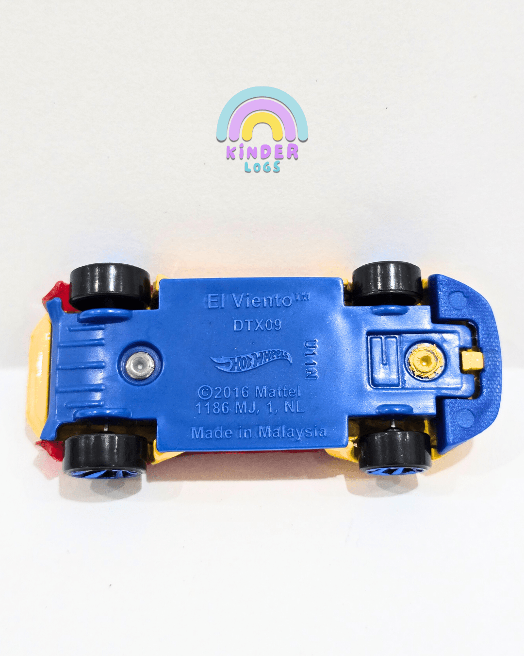 Hot Wheels El Viento (Uncarded) - Kinder Logs