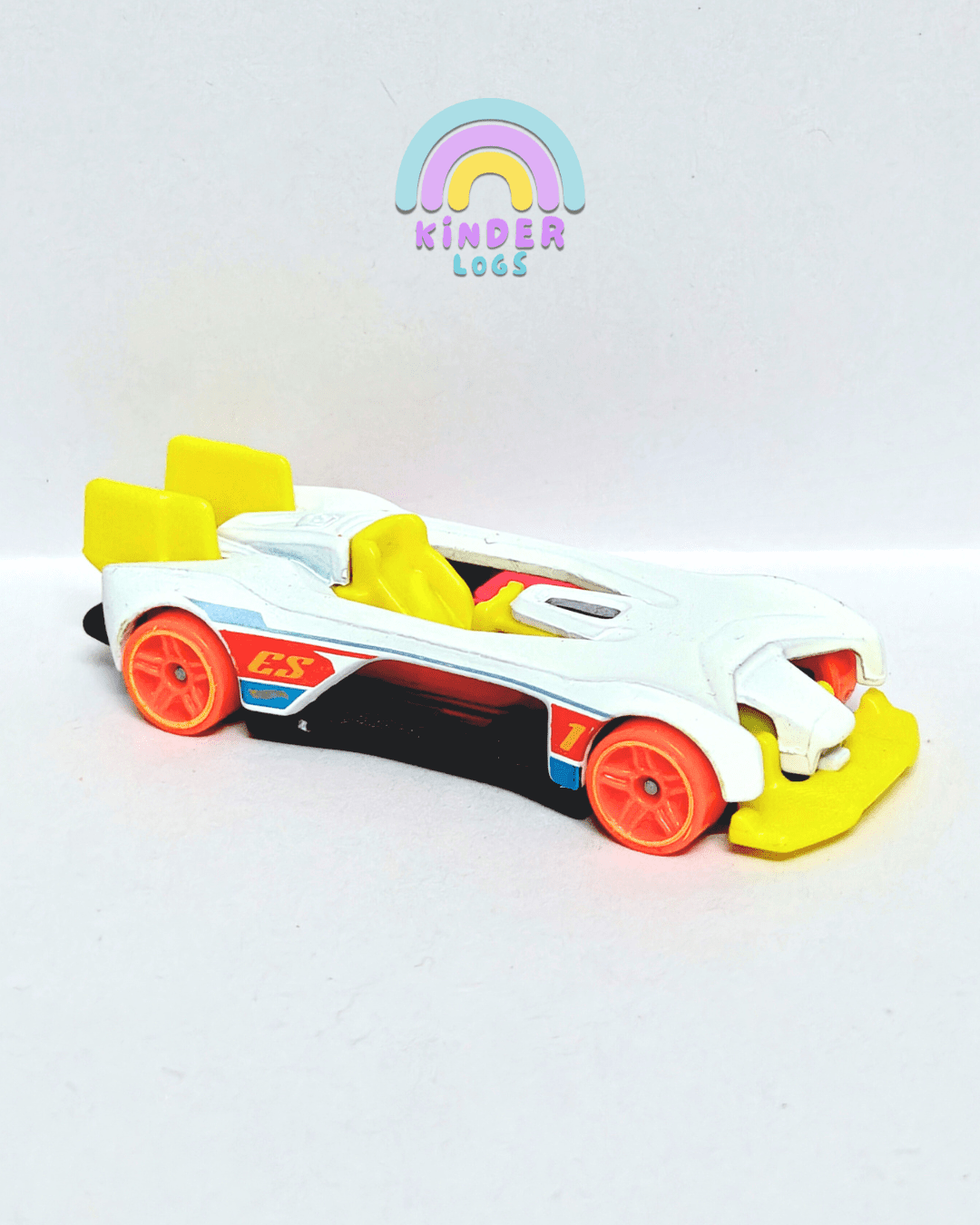 Hot Wheels Electro Silhouette - White (Uncarded - New) - Kinder Logs