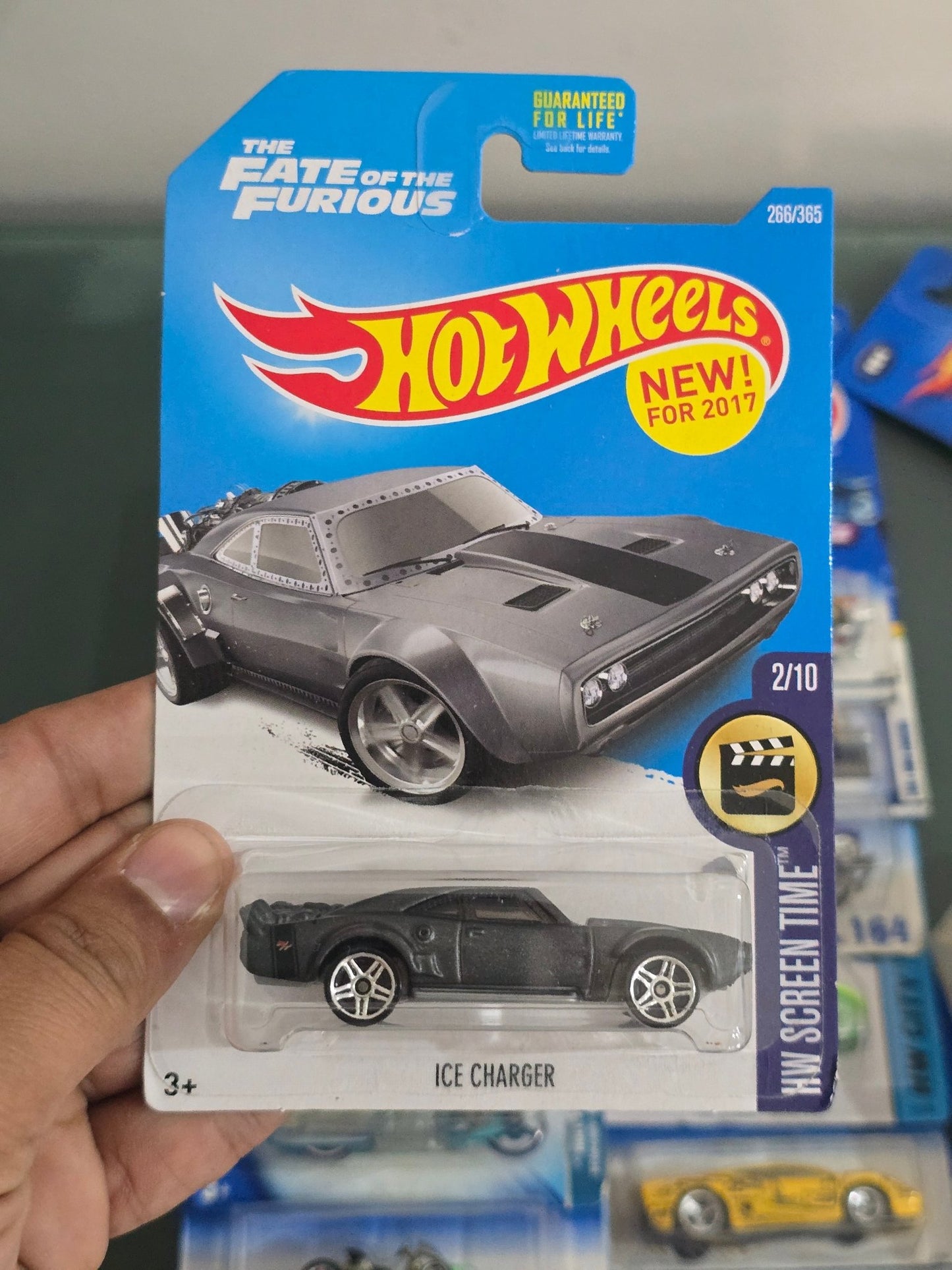 Hot Wheels Fast And Furious Ice Charger (Old Card) - Kinder Logs