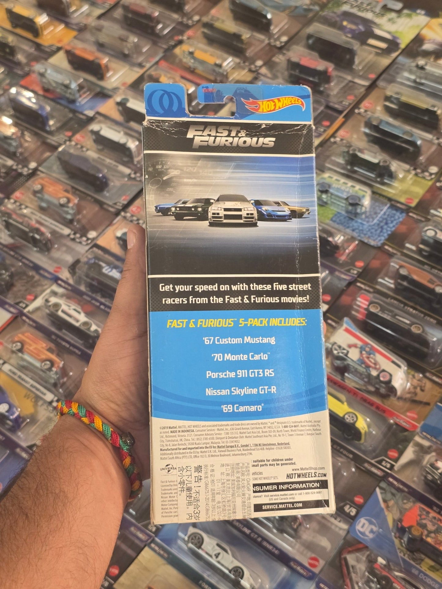 Hot Wheels Fast & Furious 5 - Pack Featuring Nissan Skyline GT - R - Kinder Logs