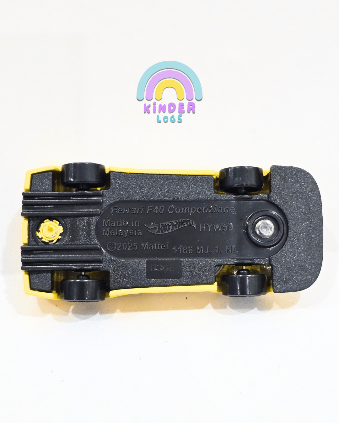 Hot Wheels Ferrari F40 Competizione - Yellow (Uncarded - New) - Kinder Logs