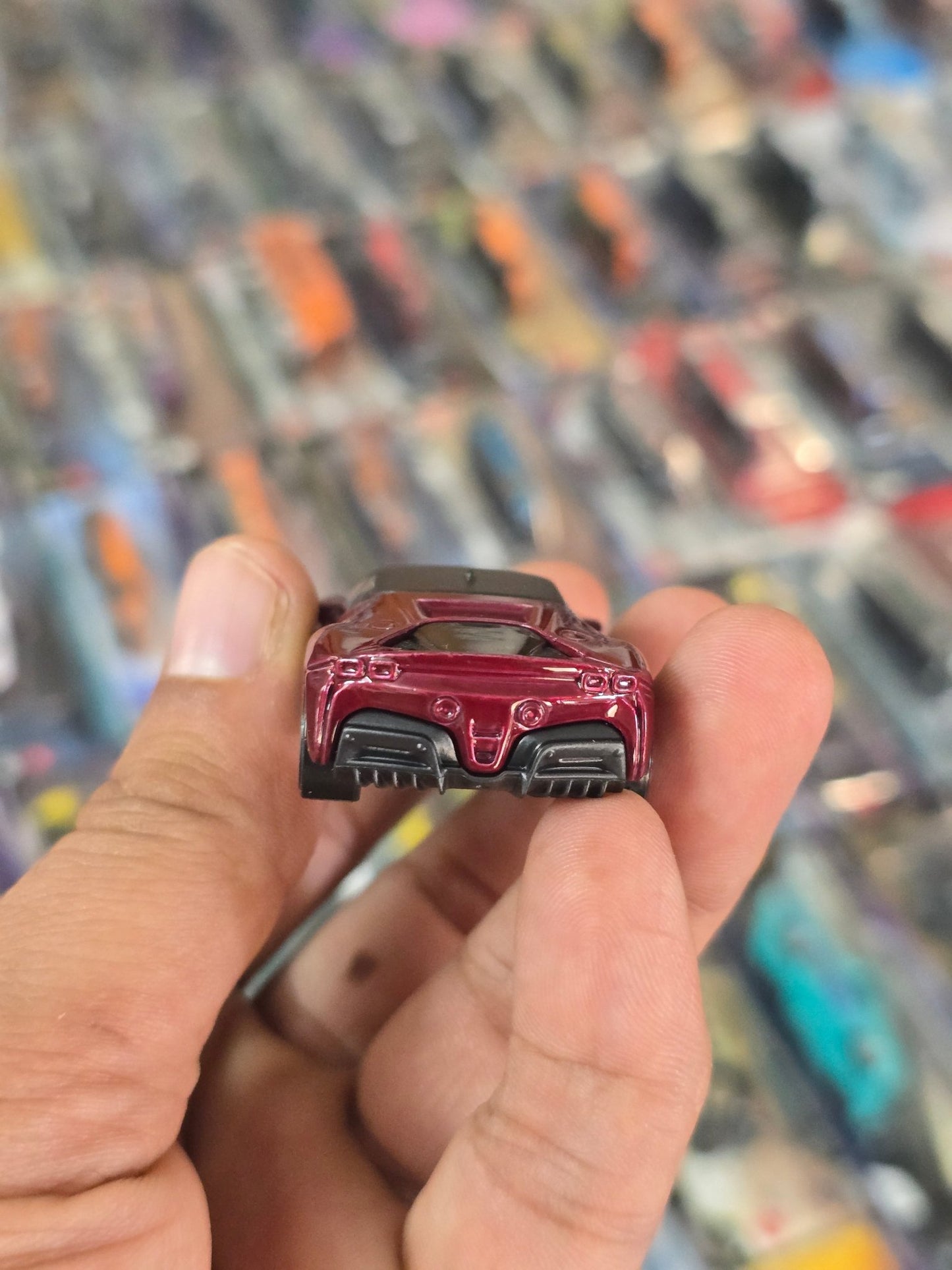 Hot Wheels Ferrari SF90 Stradale - Maroon (Uncarded) - Kinder Logs