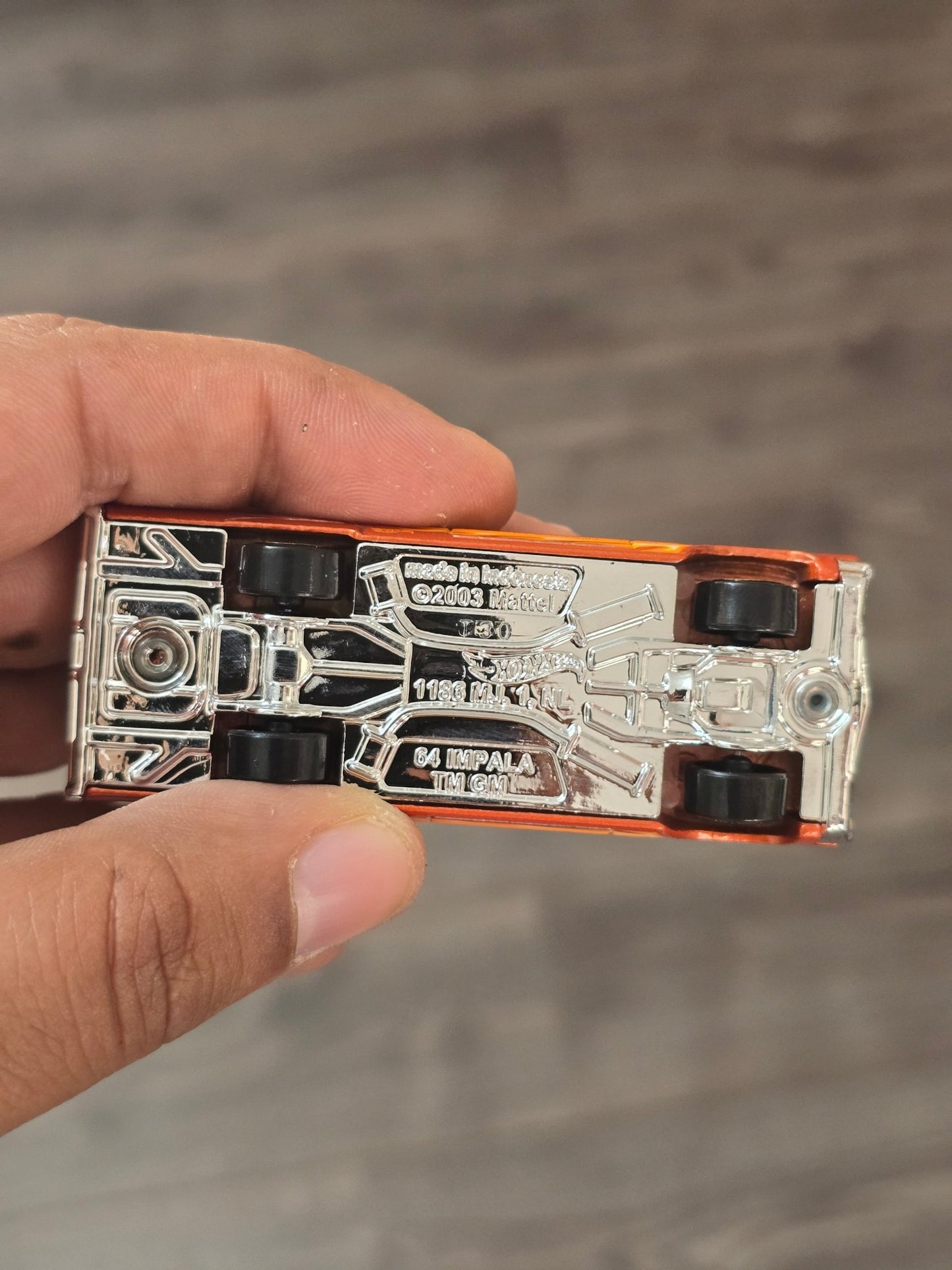 Hot Wheels Flames 1964 Chevy Impala - Used Car (Uncarded) - Kinder Logs