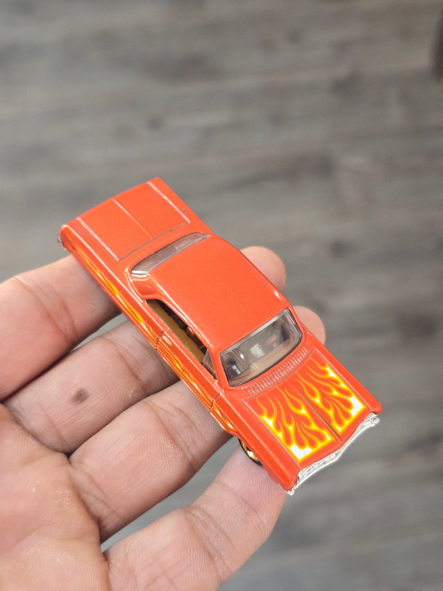 Hot Wheels Flames 1964 Chevy Impala - Used Car (Uncarded) - Kinder Logs