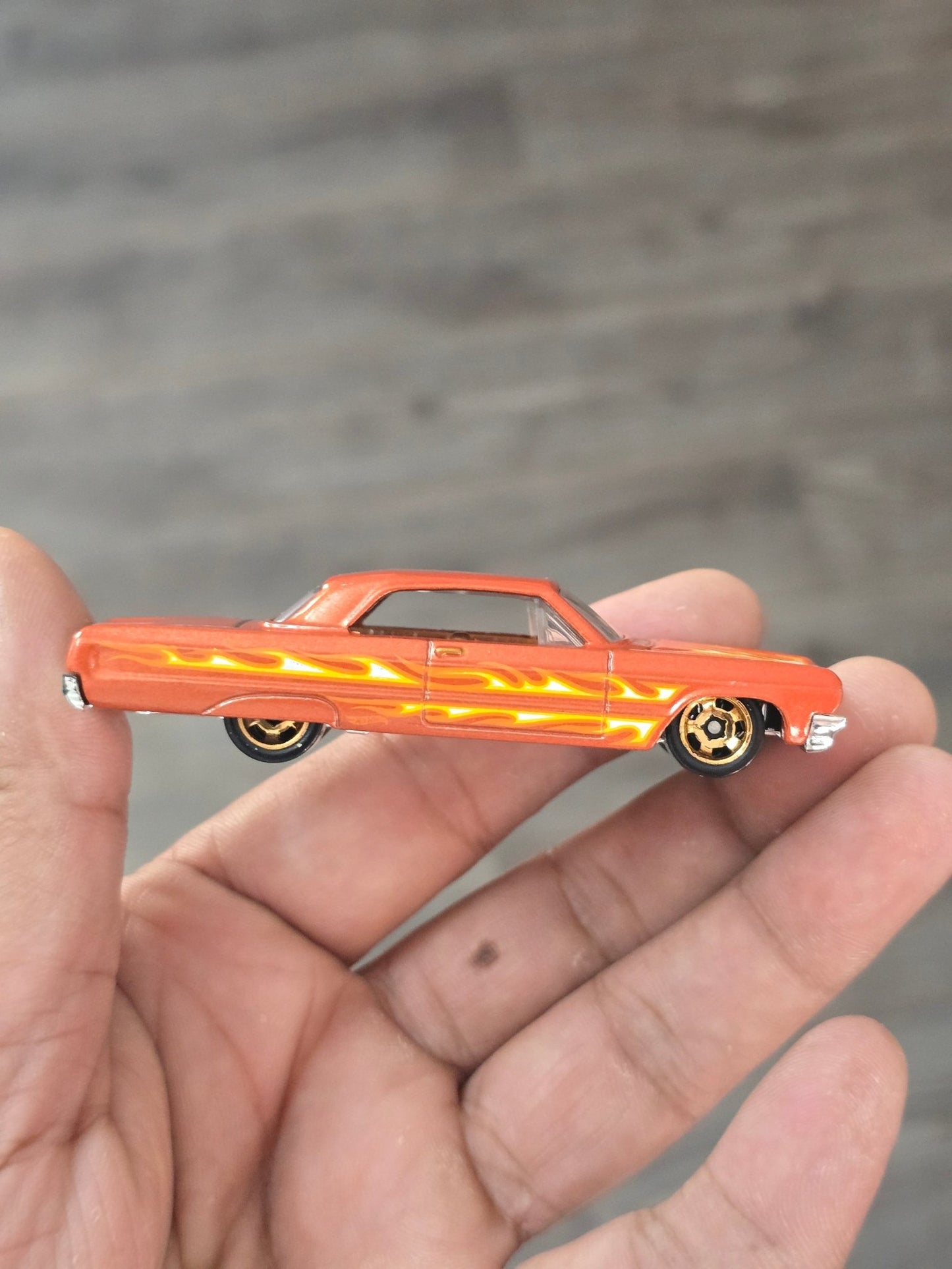 Hot Wheels Flames 1964 Chevy Impala - Used Car (Uncarded) - Kinder Logs
