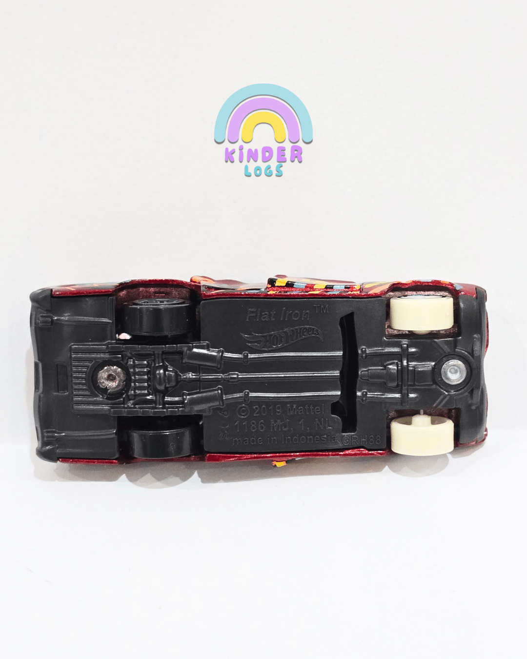 Hot Wheels Flat Iron Crushed Car (Uncarded) - Kinder Logs