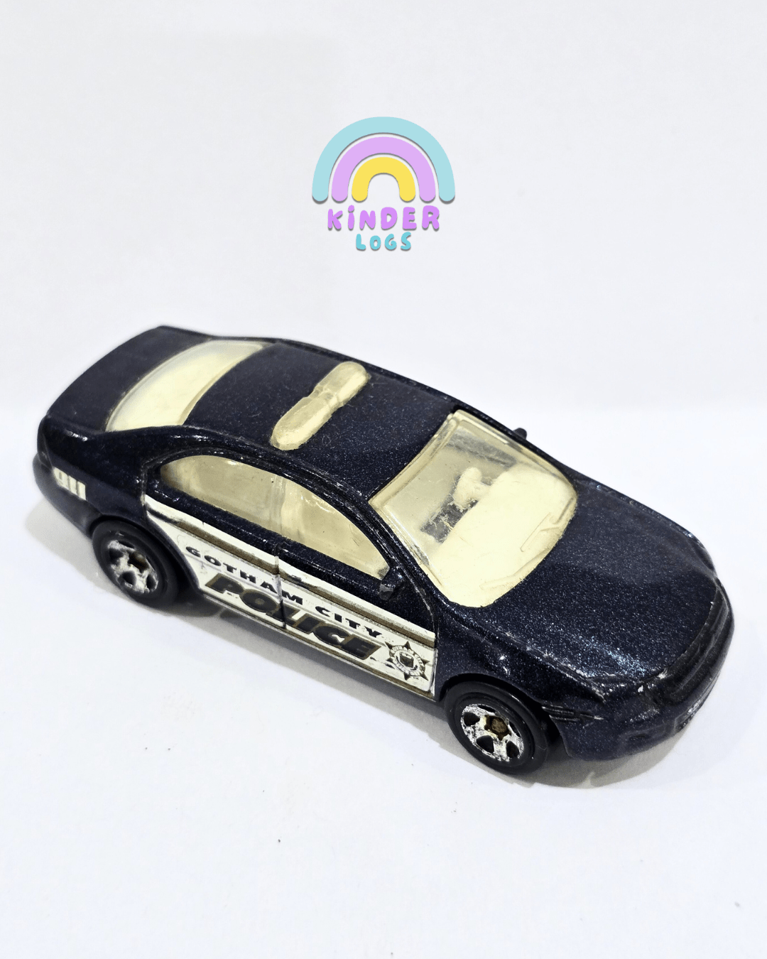 Hot Wheels Ford Fusion - Gotham City Police (Used Car) - Kinder Logs