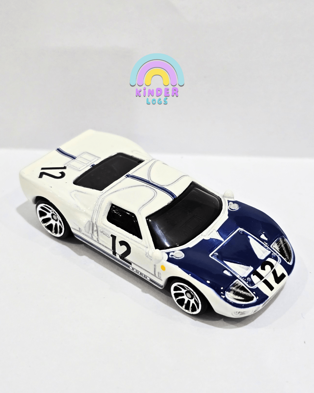 Hot Wheels Ford GT40 - White With Graphics (Uncarded) - Kinder Logs