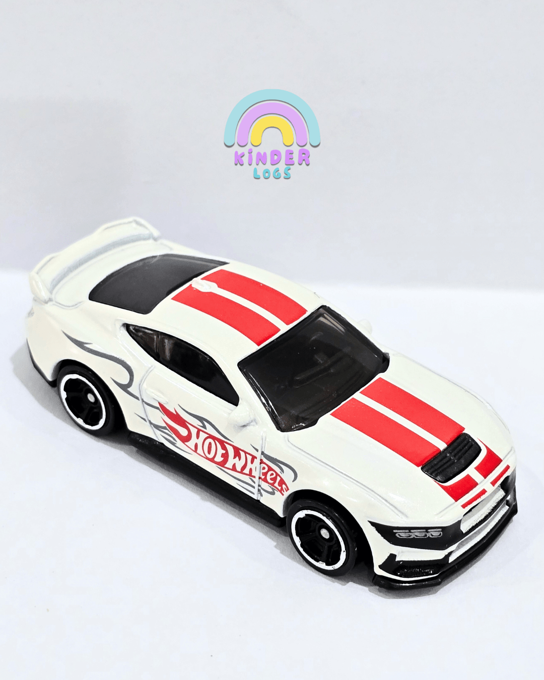 Hot Wheels Ford Mustang Dark Horse - White (Uncarded) - Kinder Logs