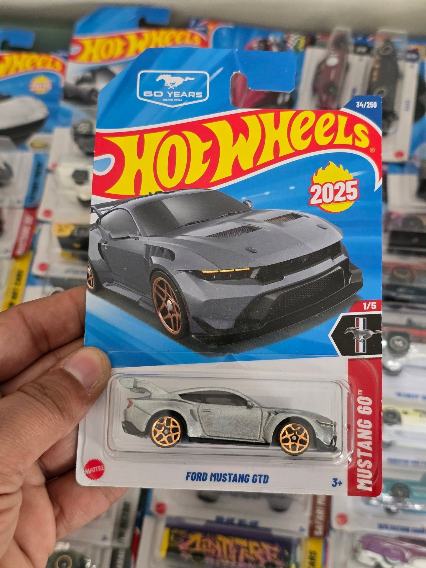 Hot Wheels Ford Mustang GTD (Imported) - Kinder Logs