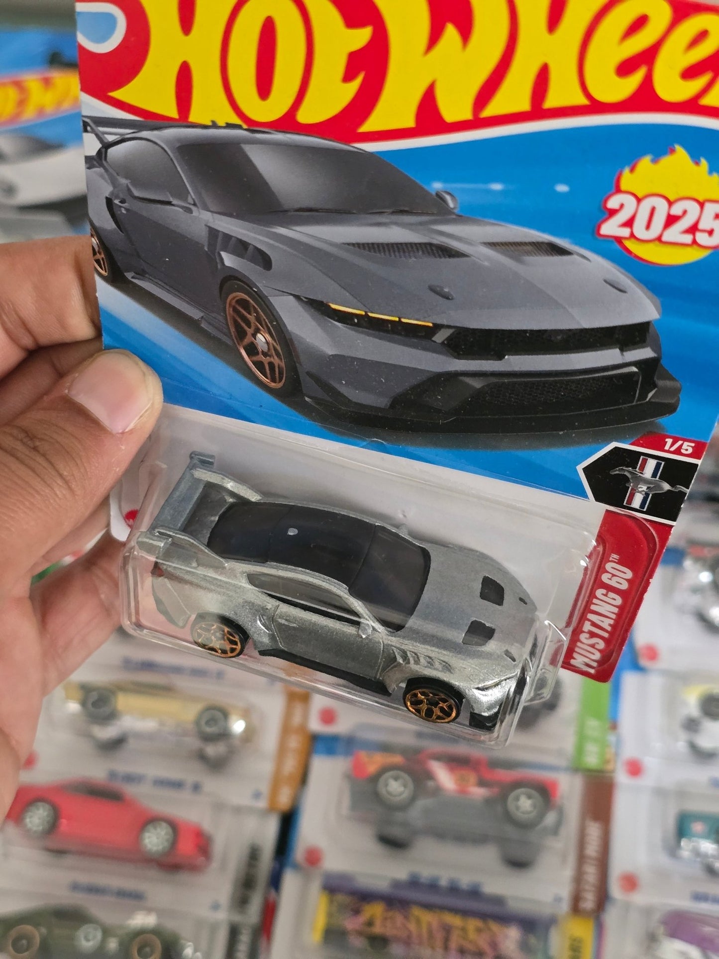 Hot Wheels Ford Mustang GTD (Imported) - Kinder Logs