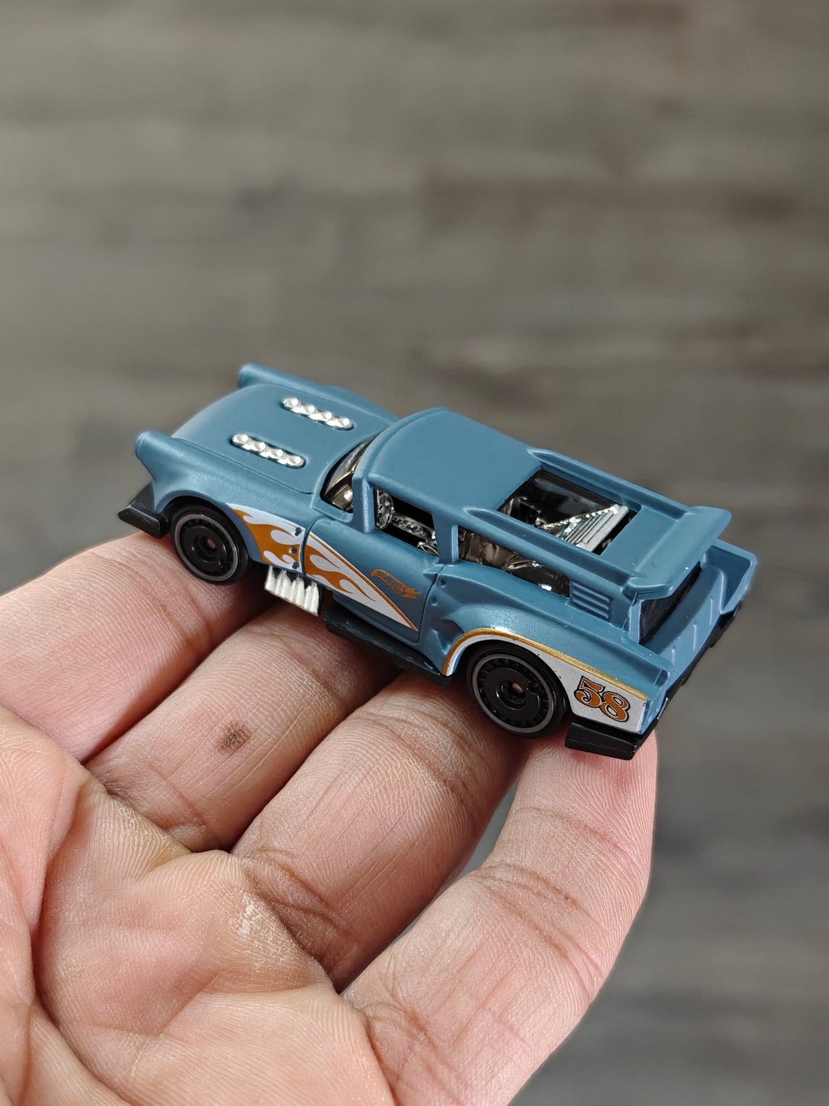 Hot Wheels 'GONE MAD' (Uncarded - New) - Kinder Logs