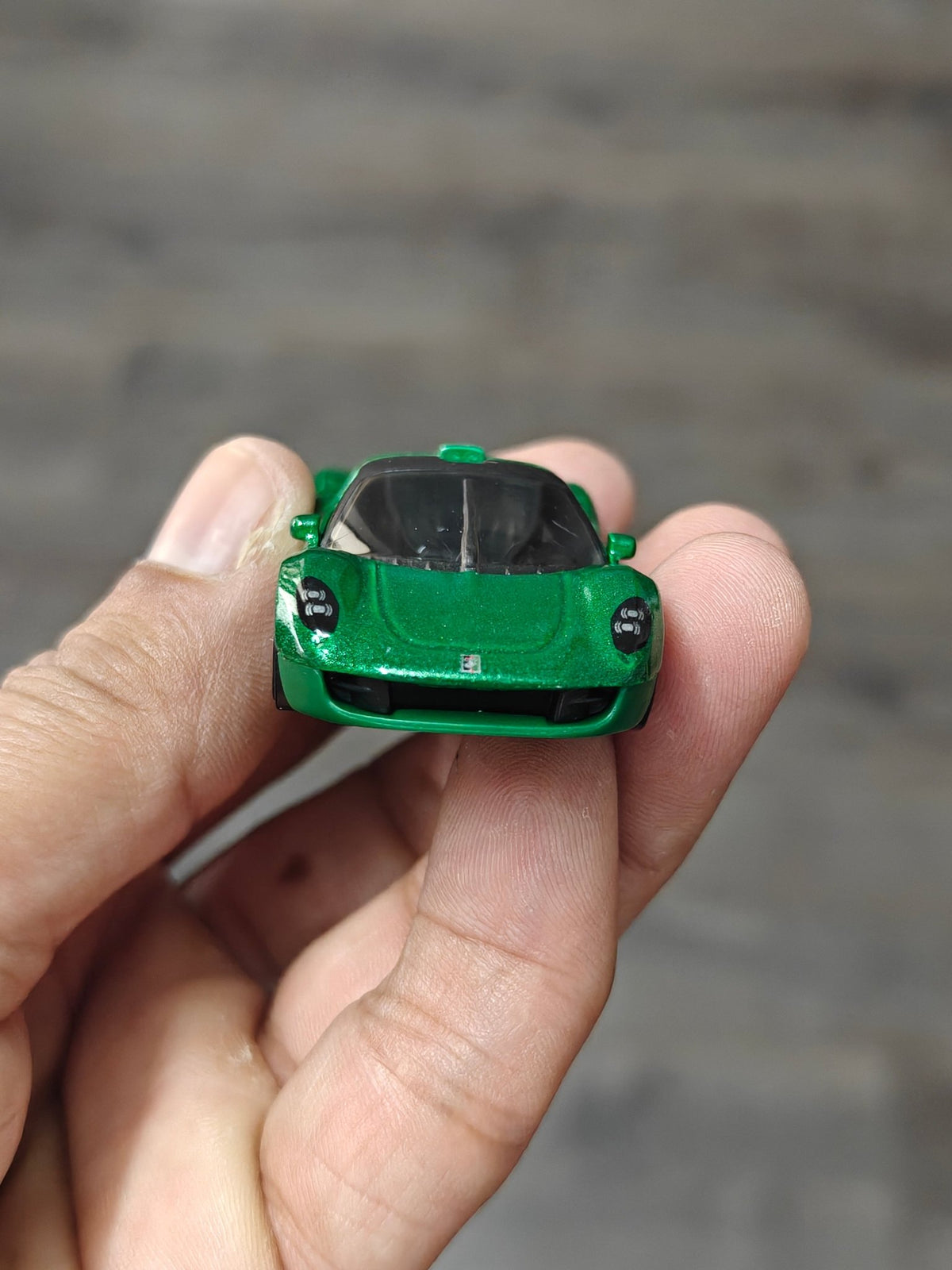 Hot Wheels Gordon Murray Automotive T.33 - Green (Uncarded - New) - Kinder Logs