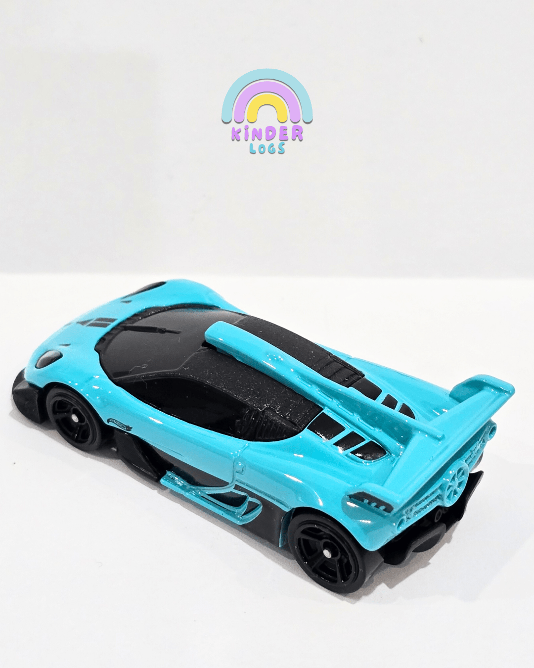 Hot Wheels Gordon Murray Automotive T.50s - Turquoise (Uncarded) - Kinder Logs