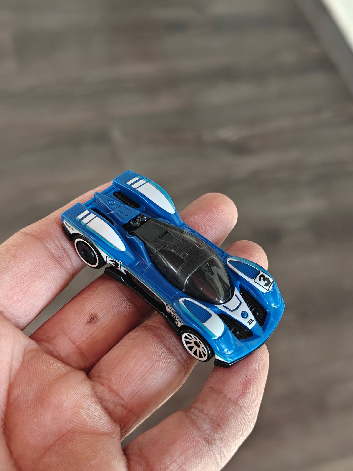 Hot Wheels Group C Fantasy - Blue (Uncarded - New) - Kinder Logs