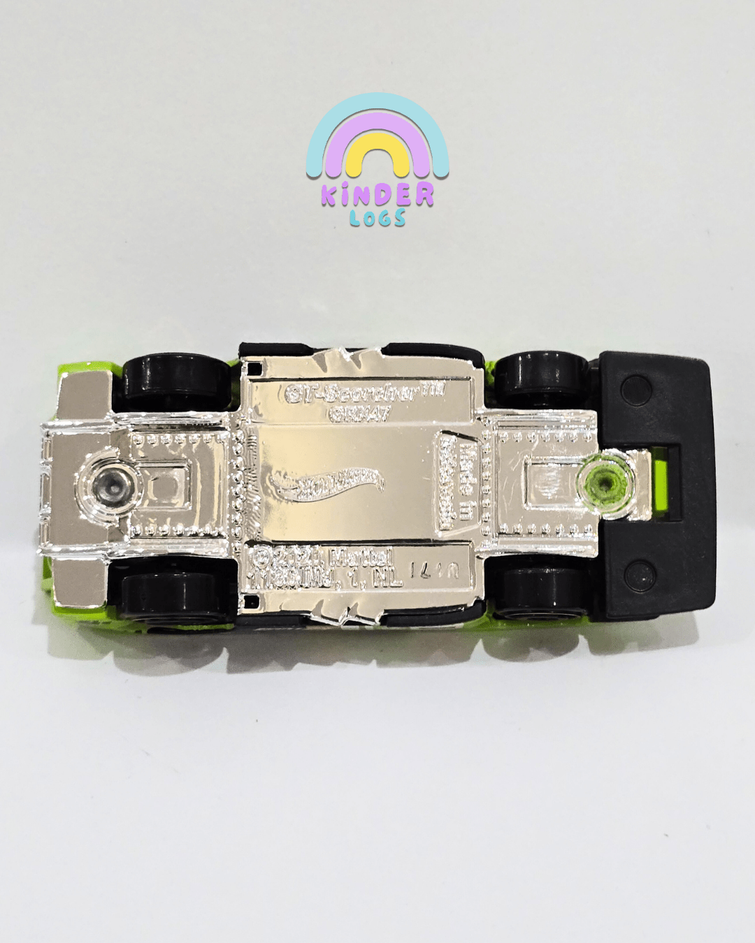 Hot Wheels GT - Scorcher - Green (Uncarded) - Kinder Logs
