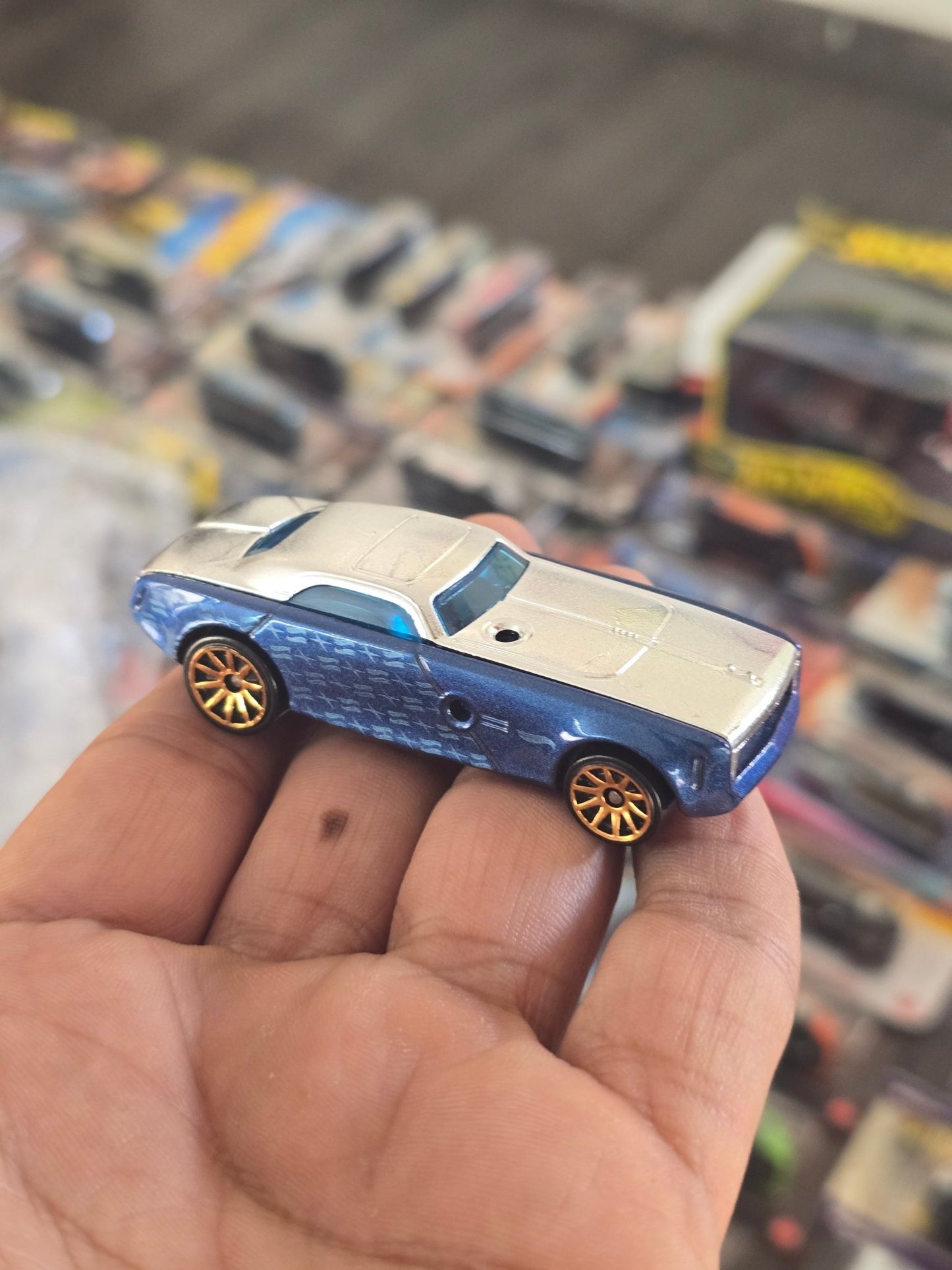 Hot Wheels Hi - Roller II - Blue (Uncarded) - Kinder Logs