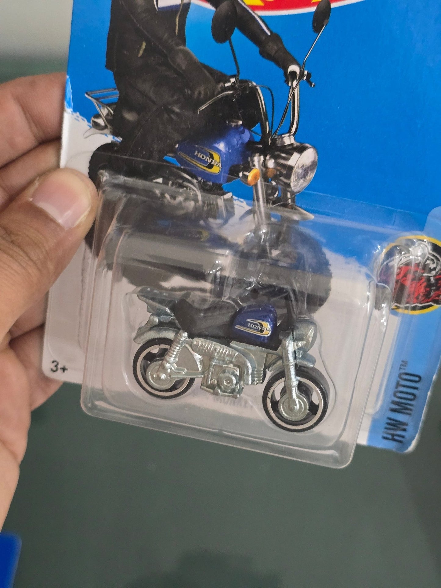 Hot Wheels Honda Monkey Z50 (Old Card) - Kinder Logs