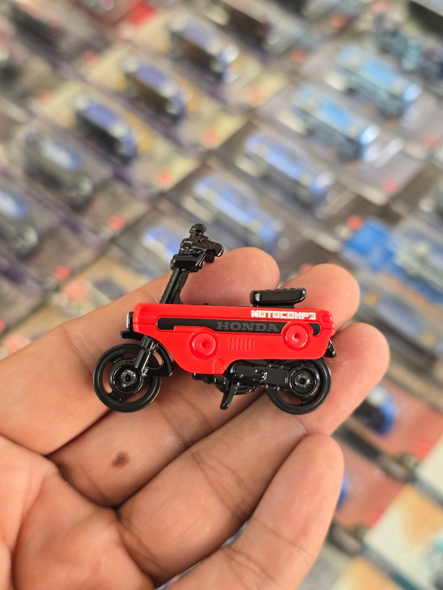 Hot Wheels Honda Motocompo - Red (Uncarded) - Kinder Logs
