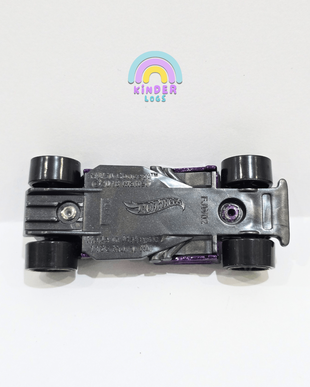 Hot Wheels HW50 Concept Car (Uncarded) - Kinder Logs