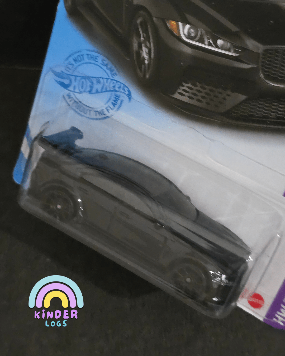 Hot Wheels Jaguar XE SV Project 8 - Black (Imported) - Kinder Logs