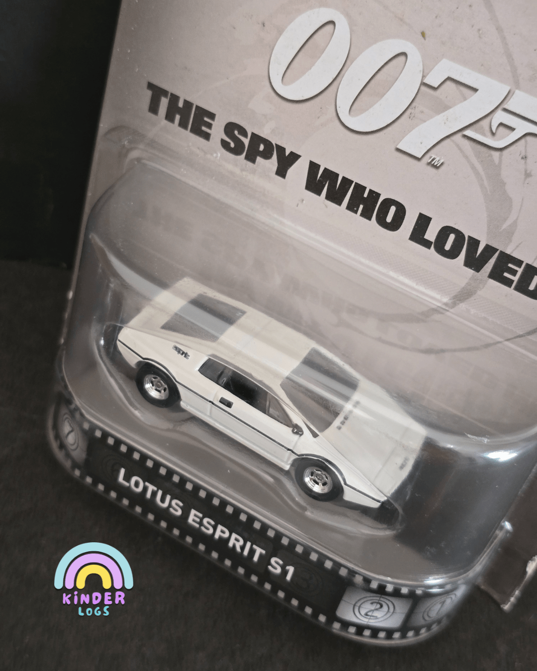 Hot Wheels James Bond 007 Lotus Esprit S1 (Rare Card) - Kinder Logs