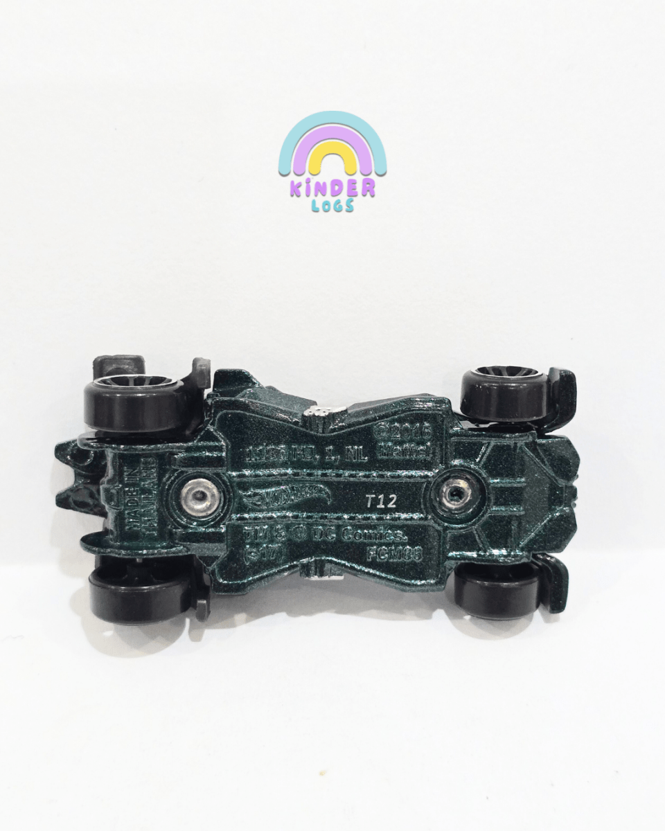 Hot Wheels Justice League Batmobile With A Gun (Uncarded) - Kinder Logs